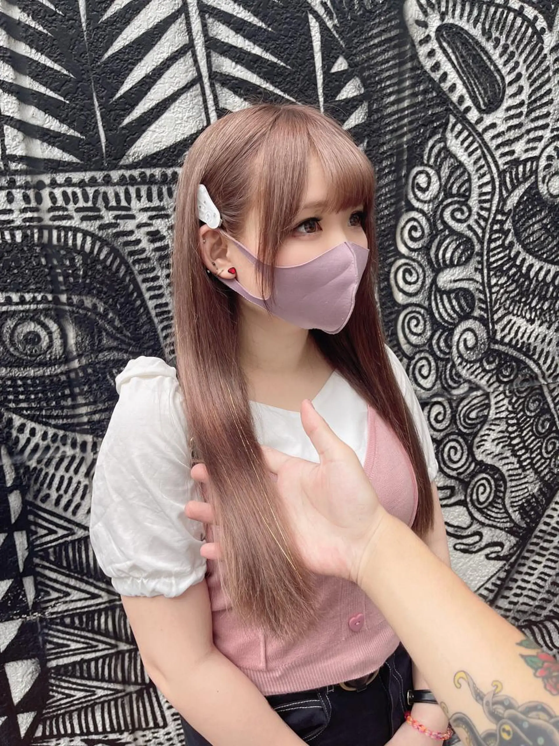 ロング カラー ヘアアレンジ ブリーチ ケアブリーチ 韓国風ヘア ロング haco+所属・🌈派手髪エクステ ブレイズ🌈ひろとのヘアスタイル