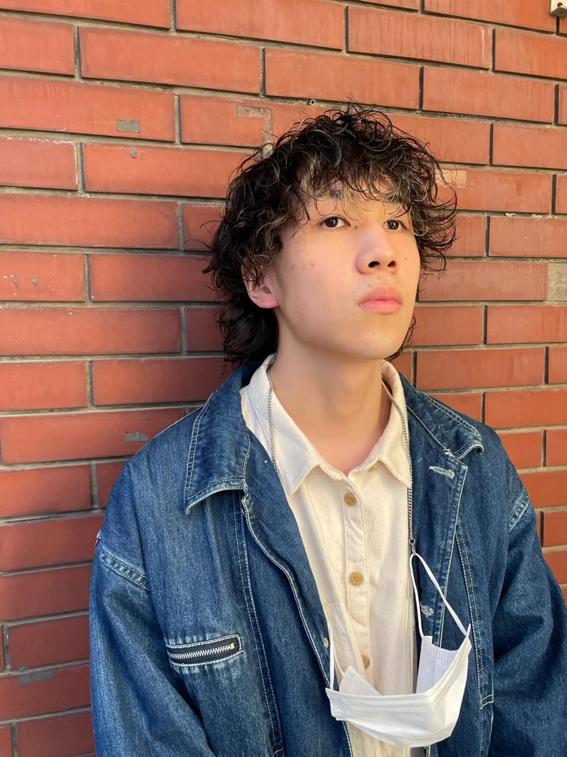 メンズ メンズブリーチ フェードカット メンズハイライト メンズインナーカラー マッシュウルフ スパイキーパーマ 柏NO1 藤本葉のヘアスタイル