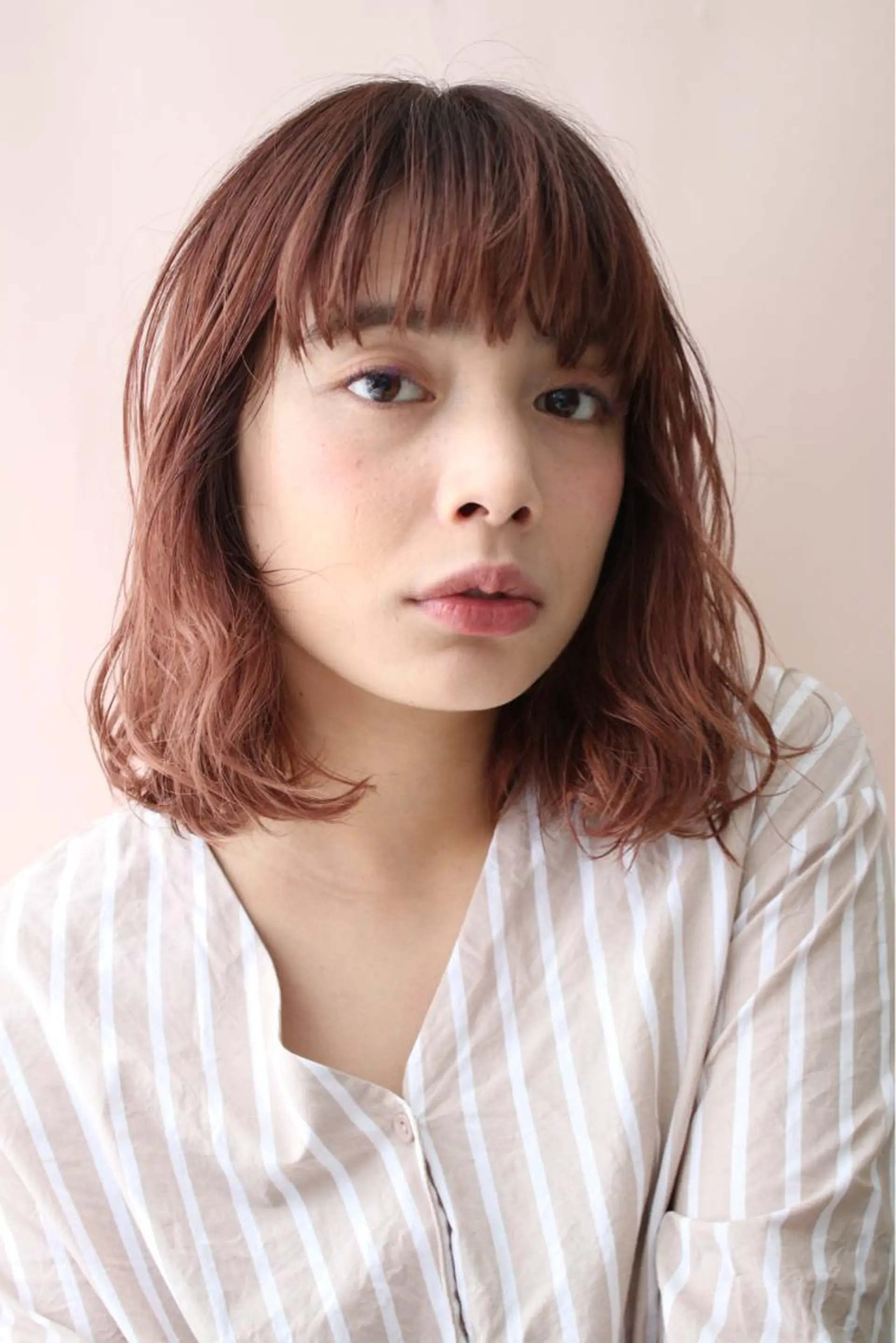 ミディアム ヘアカラー トリートメント GO TODAY SHAiRE SALON　下北沢店所属・冨永 志穂の眉毛・アイブロウイメージ