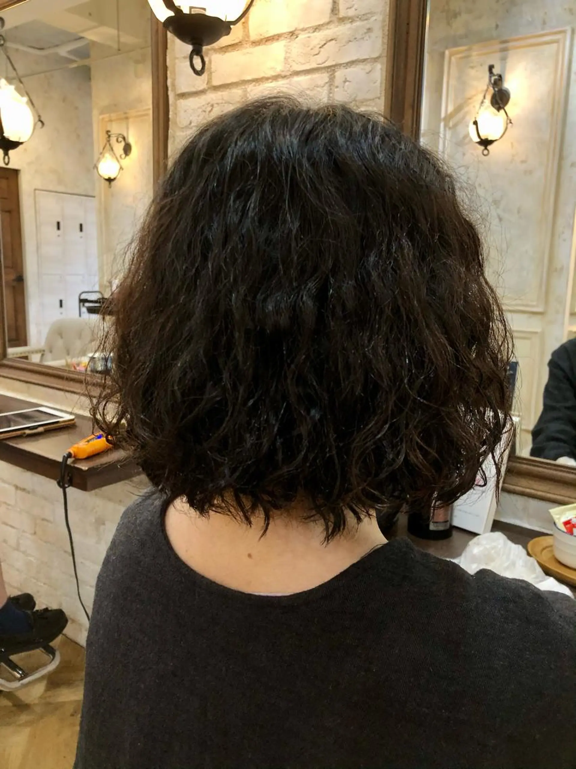 ショート パーマ スパイラルパーマ Carina所属・セン北徒歩５分 キシタクのヘアスタイル