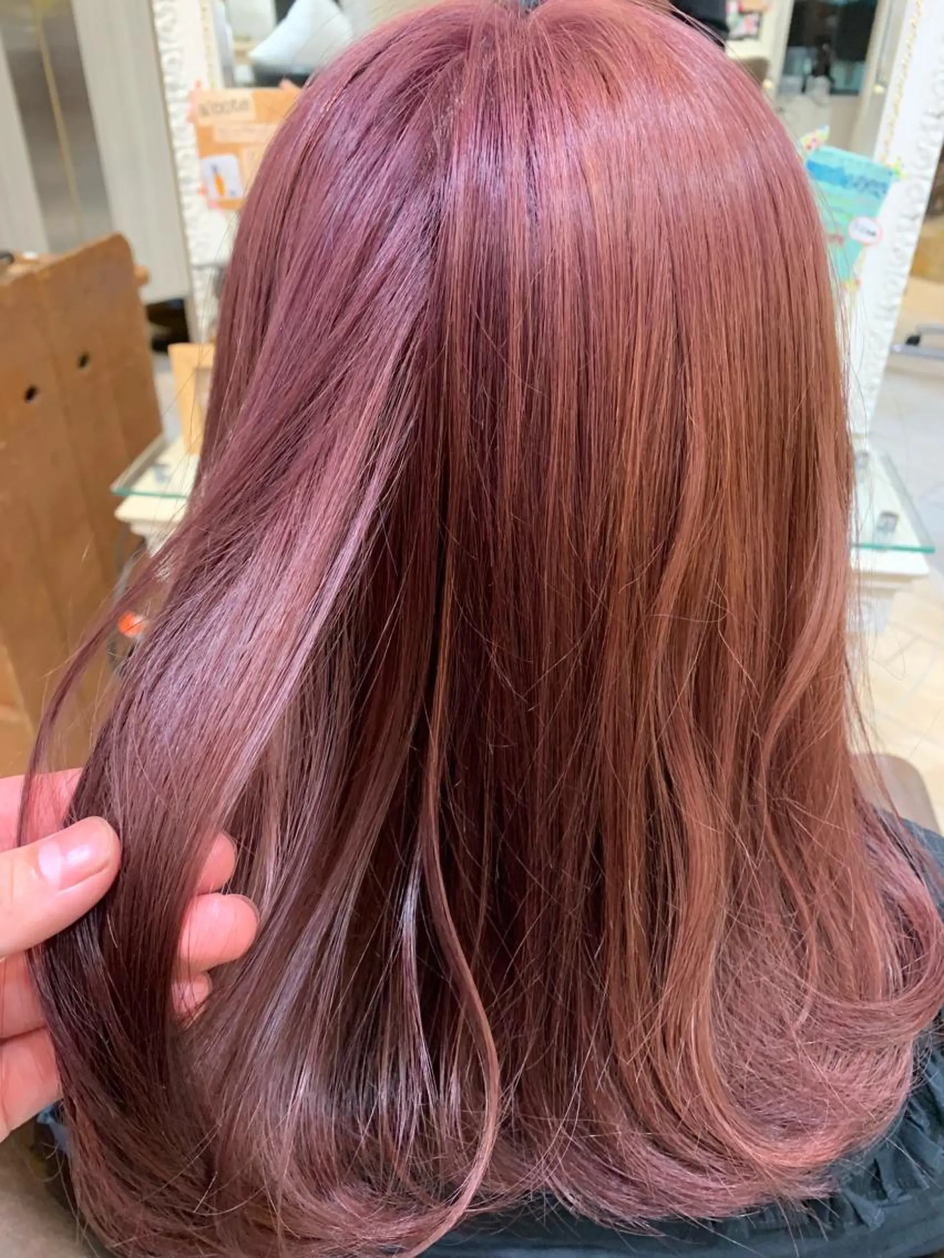 セミロング カラー パーマ 増渕 駿介のヘアスタイル