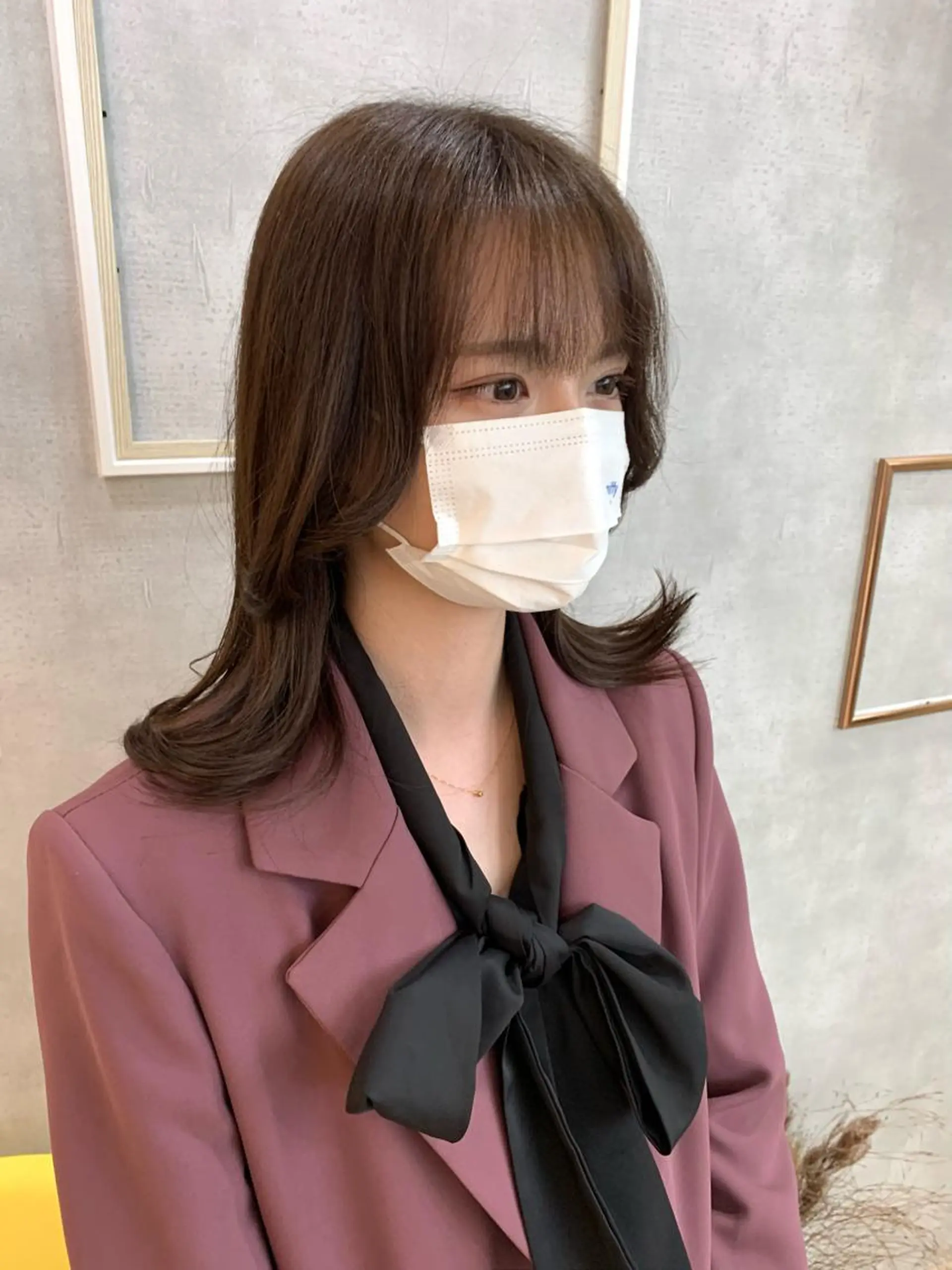 セミロング カラー ヘアアレンジ くびれヘア 韓国風ヘア カット ヘアカラー トリートメント hiar make ROSEL所属・ROSEL末吉 海渡のヘアスタイル