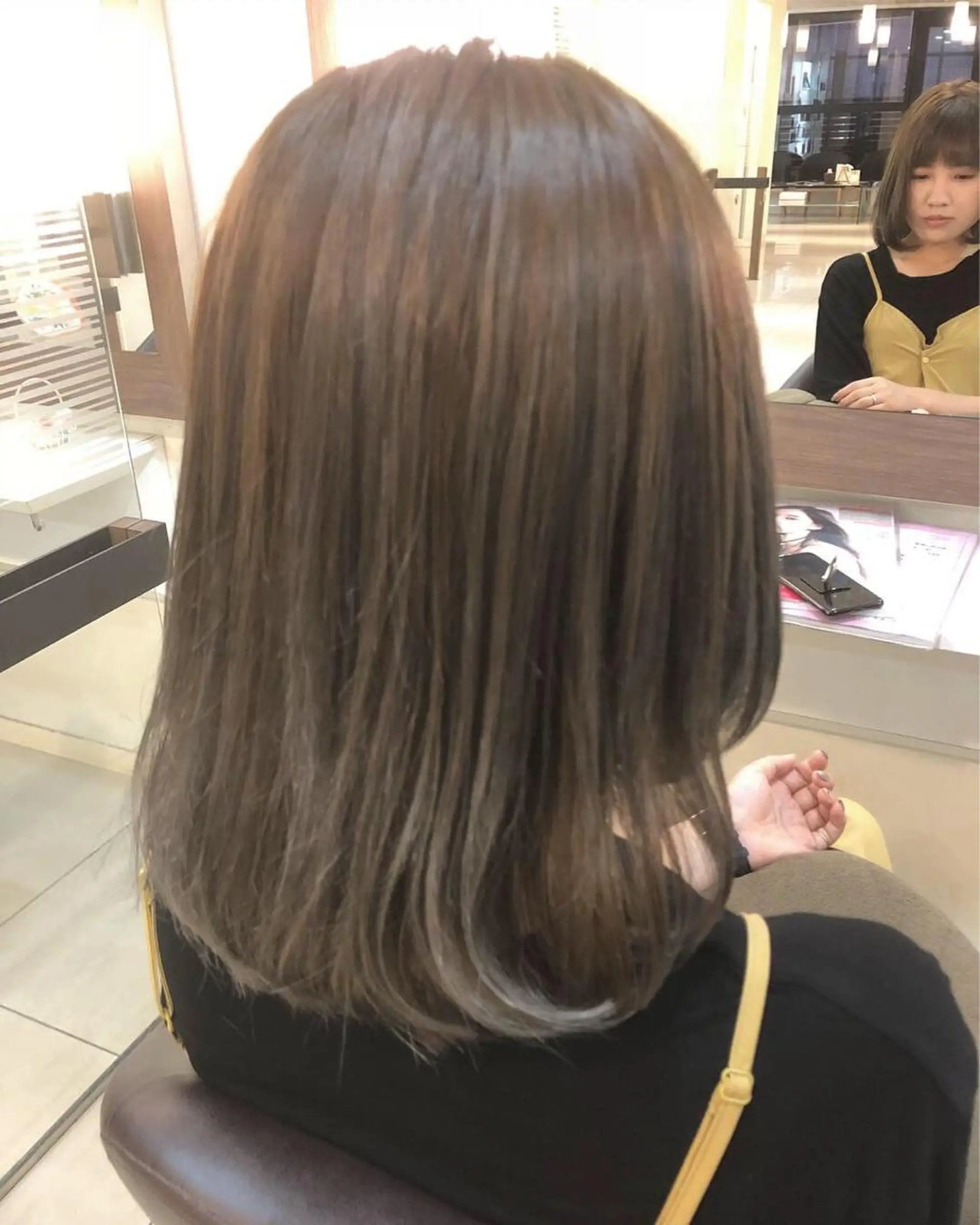 ミディアム カラー グレージュ ハイライトカラー ハイライト ヘアカラー トリートメント 似合わせ／代表 髪質改善/山田将大のヘアスタイル