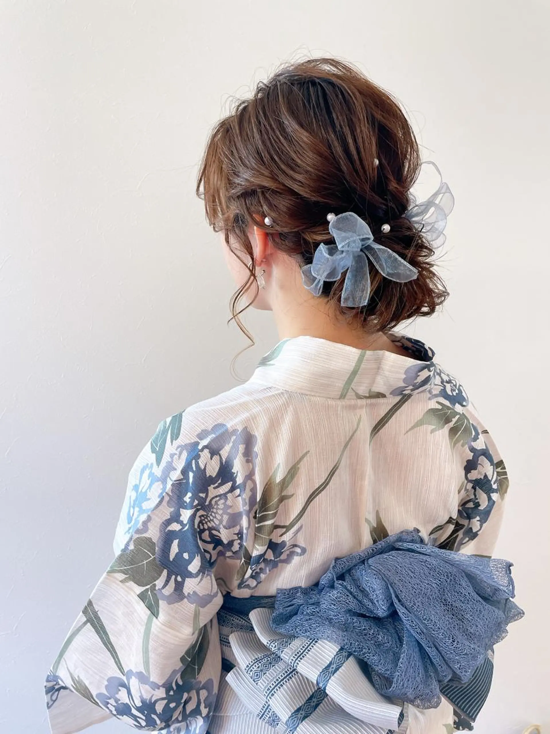 ヘアアレンジ デート 中山 郁恵のヘアスタイル