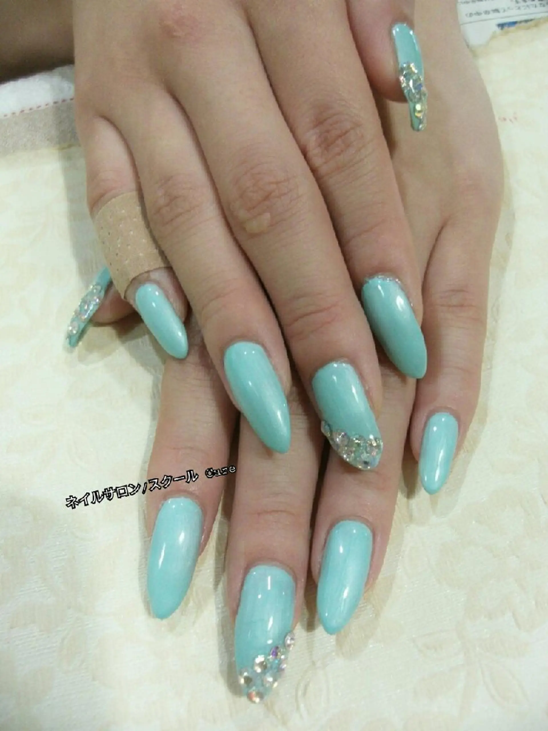 ロング ネイル ネイルサロン Cureのネイルデザイン