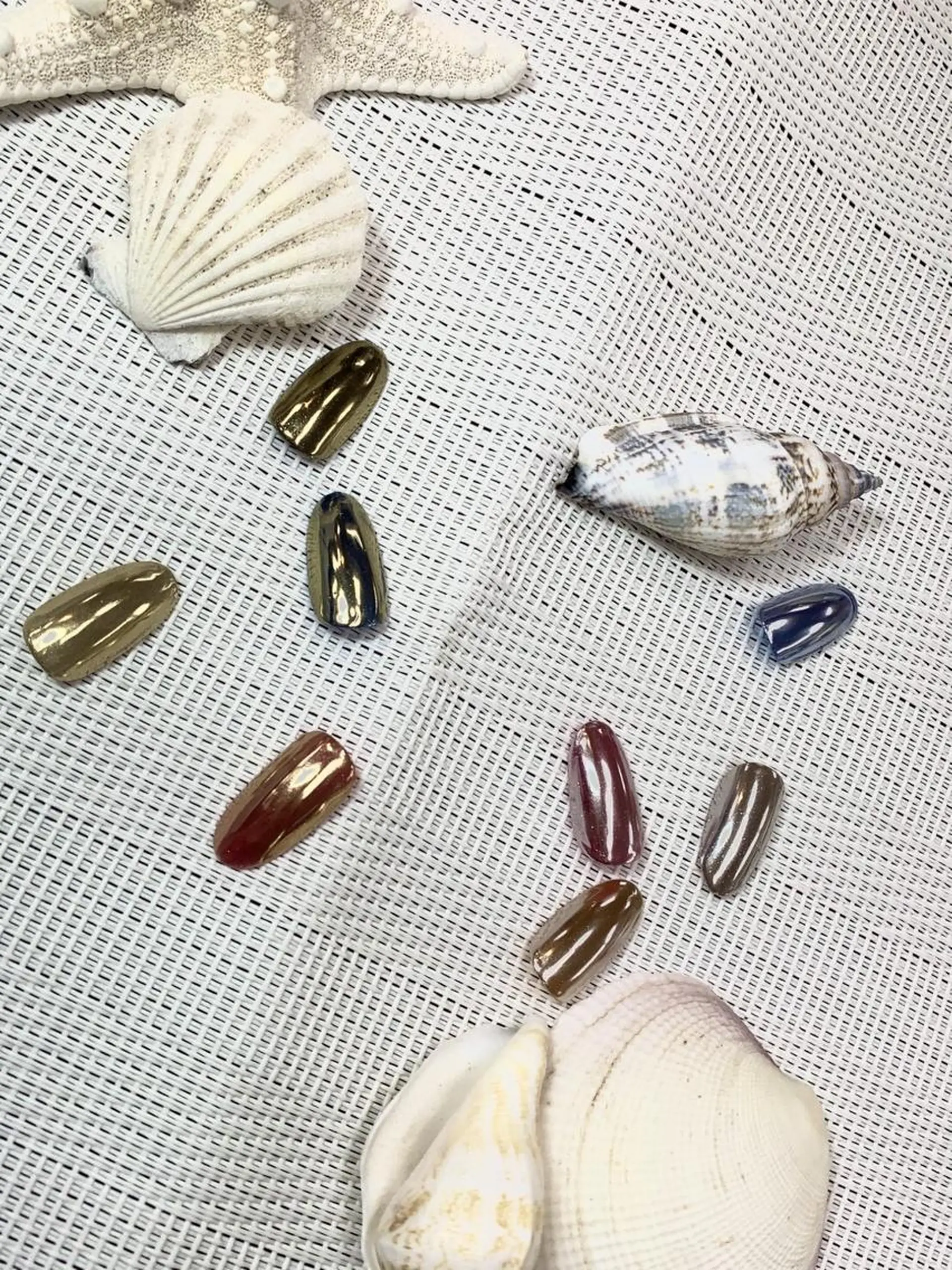 ネイル ミラーネイル ハンドネイル FASTNAIL PLUS 新宿店のネイルデザイン