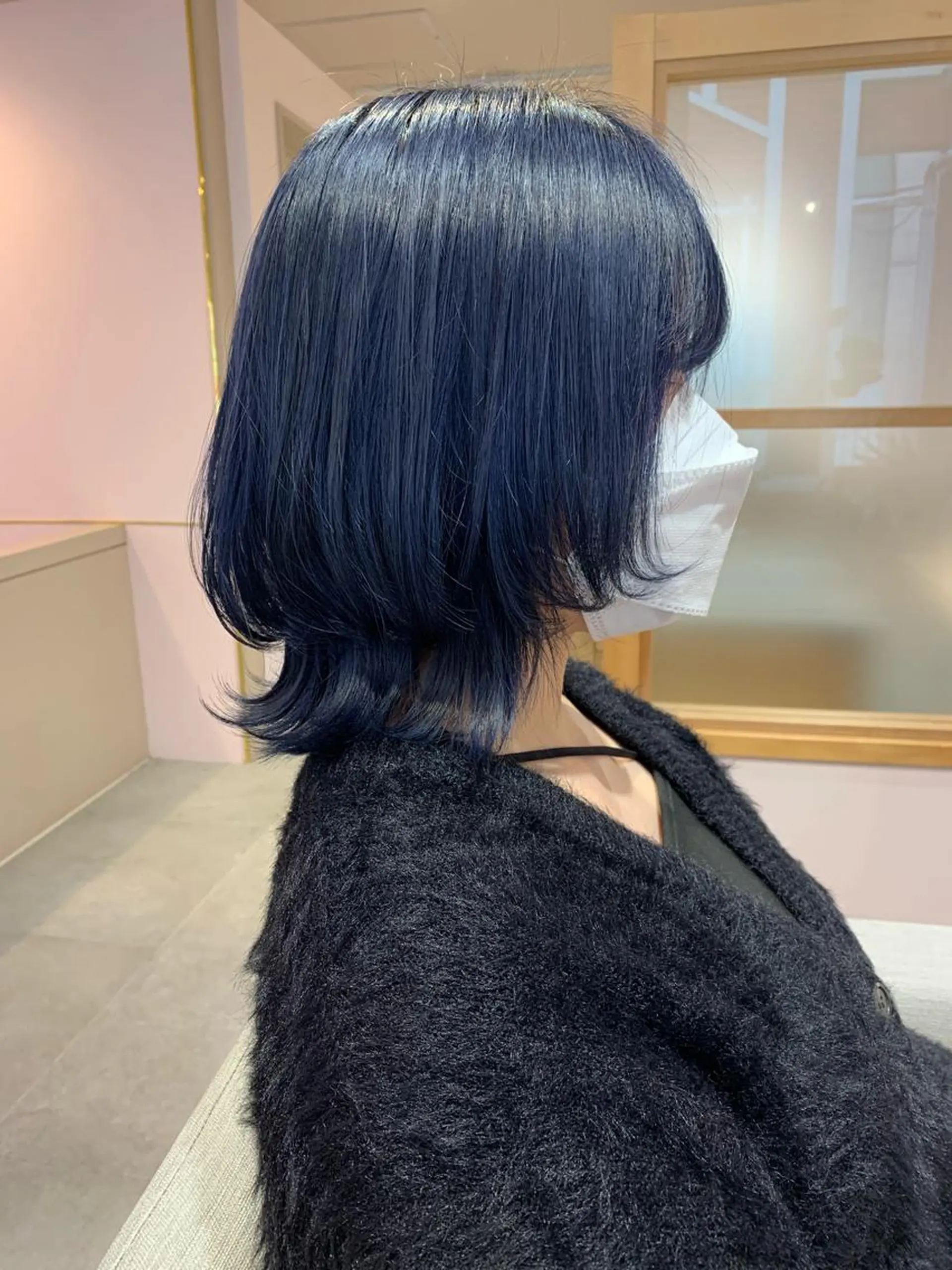 カラー ブルーカラー rio .のヘアスタイル