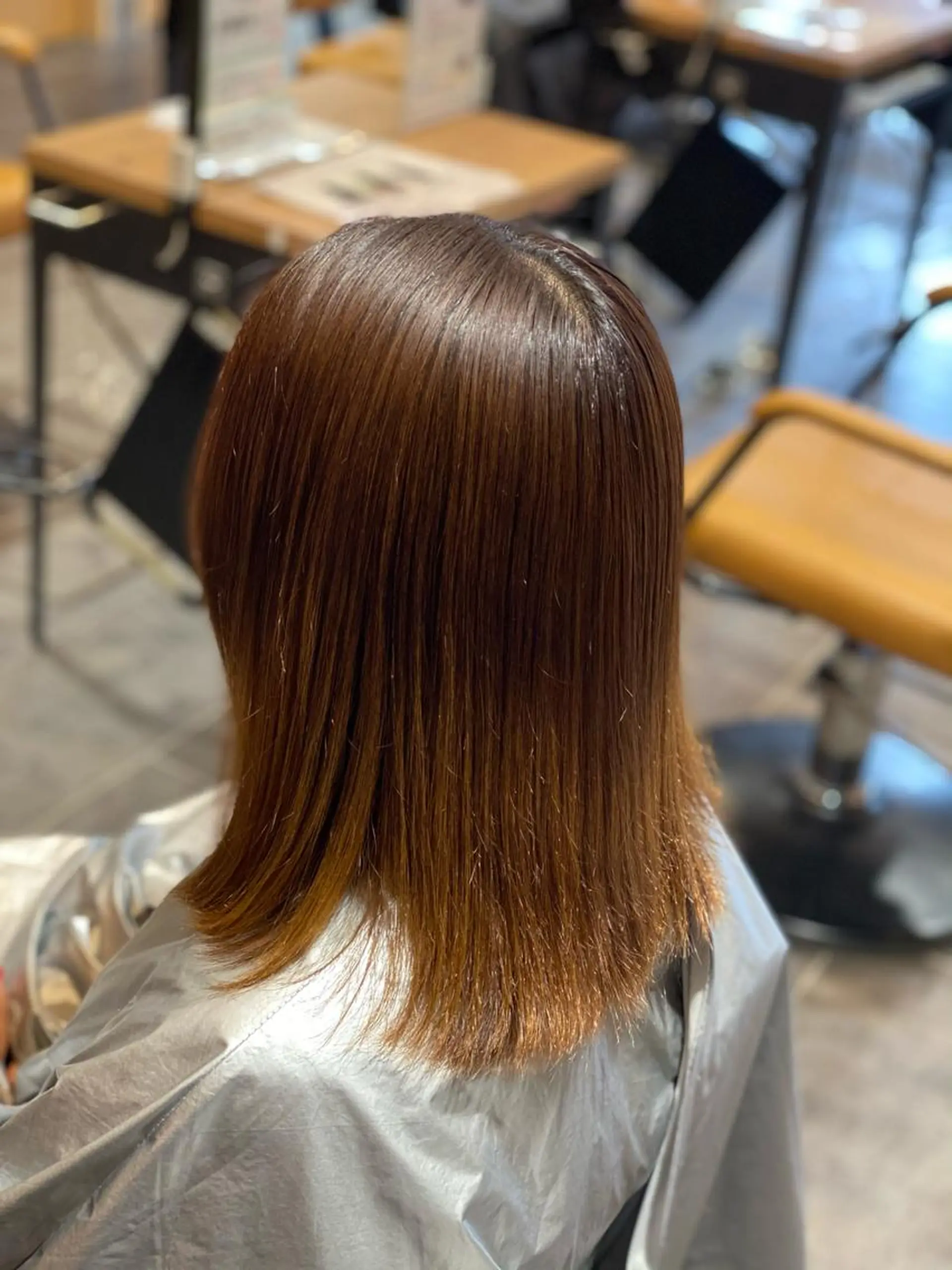 ミディアム パーマ 尾崎 優也のヘアスタイル