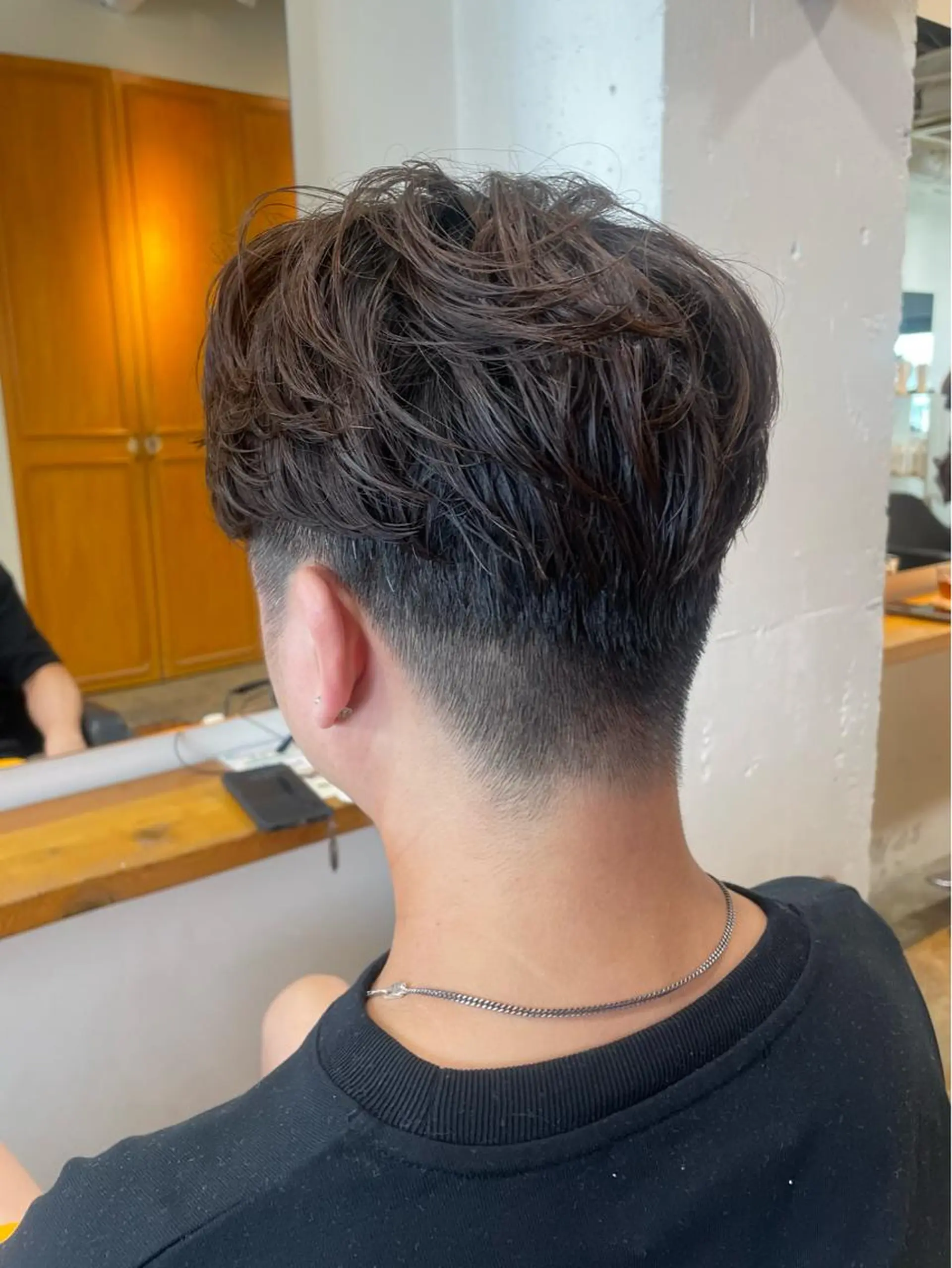 パーマ メンズ RIN／韓国ヘア レイヤーカットのヘアスタイル