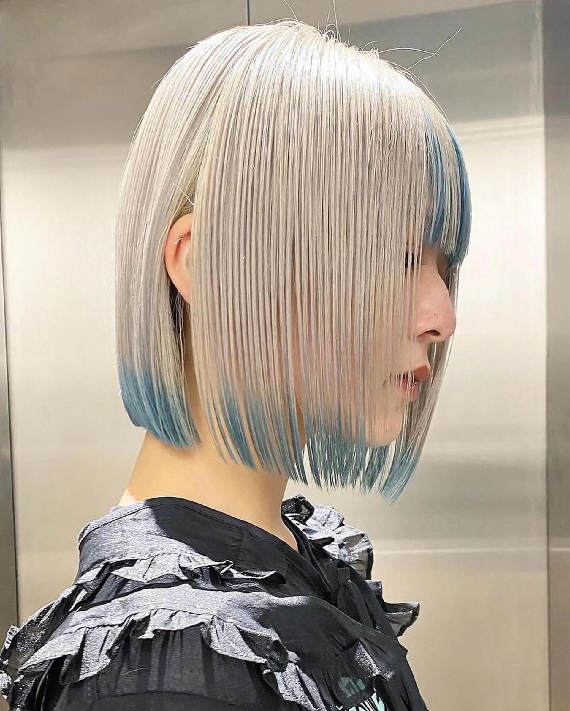ショート カラー ブリーチ ケアブリーチ デザインカラー ハイトーンカラー ボブ ヘアカラー トリートメント ヘアセット Null 表参道のヘアスタイル