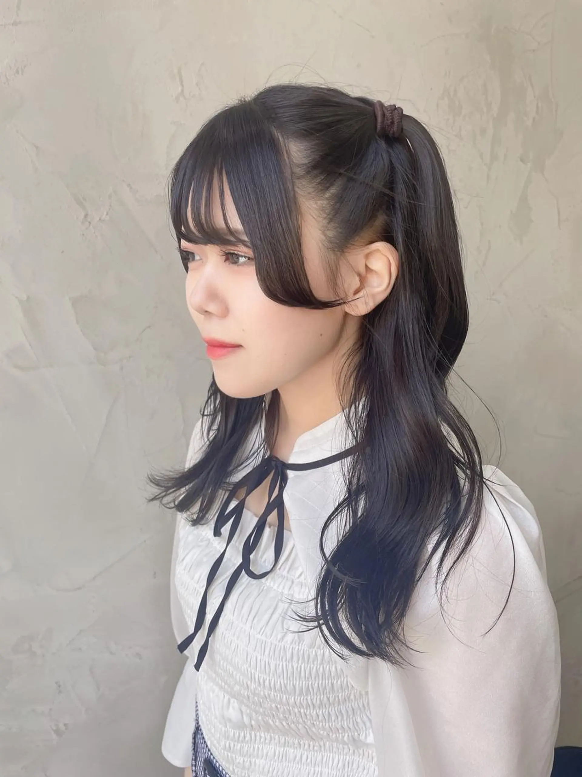 カラー 透明感カラー MaisonHALU 松浦光咲のヘアスタイル