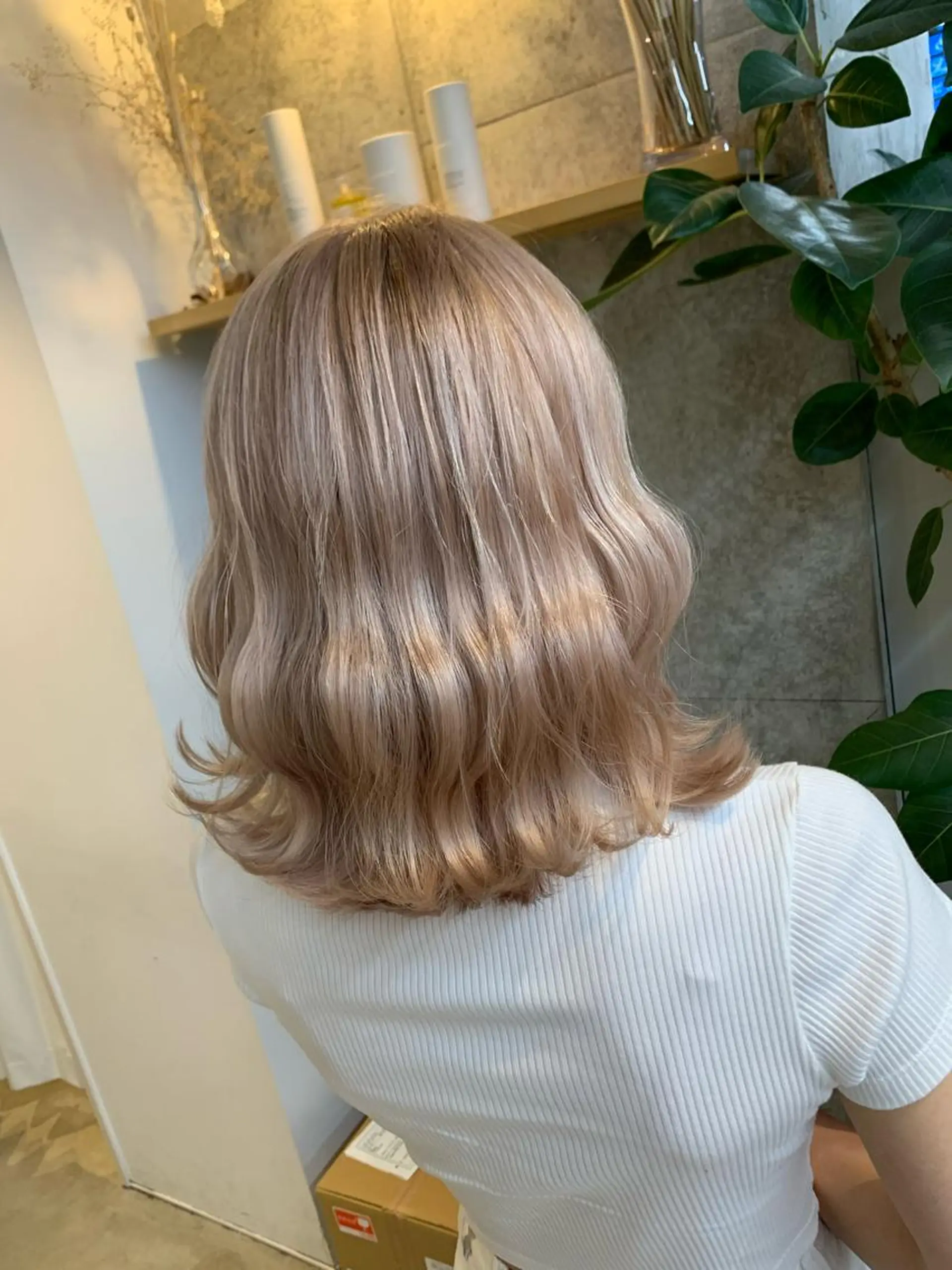 ミディアム カラー ヘアカラー トリートメント 天野 開のヘアスタイル