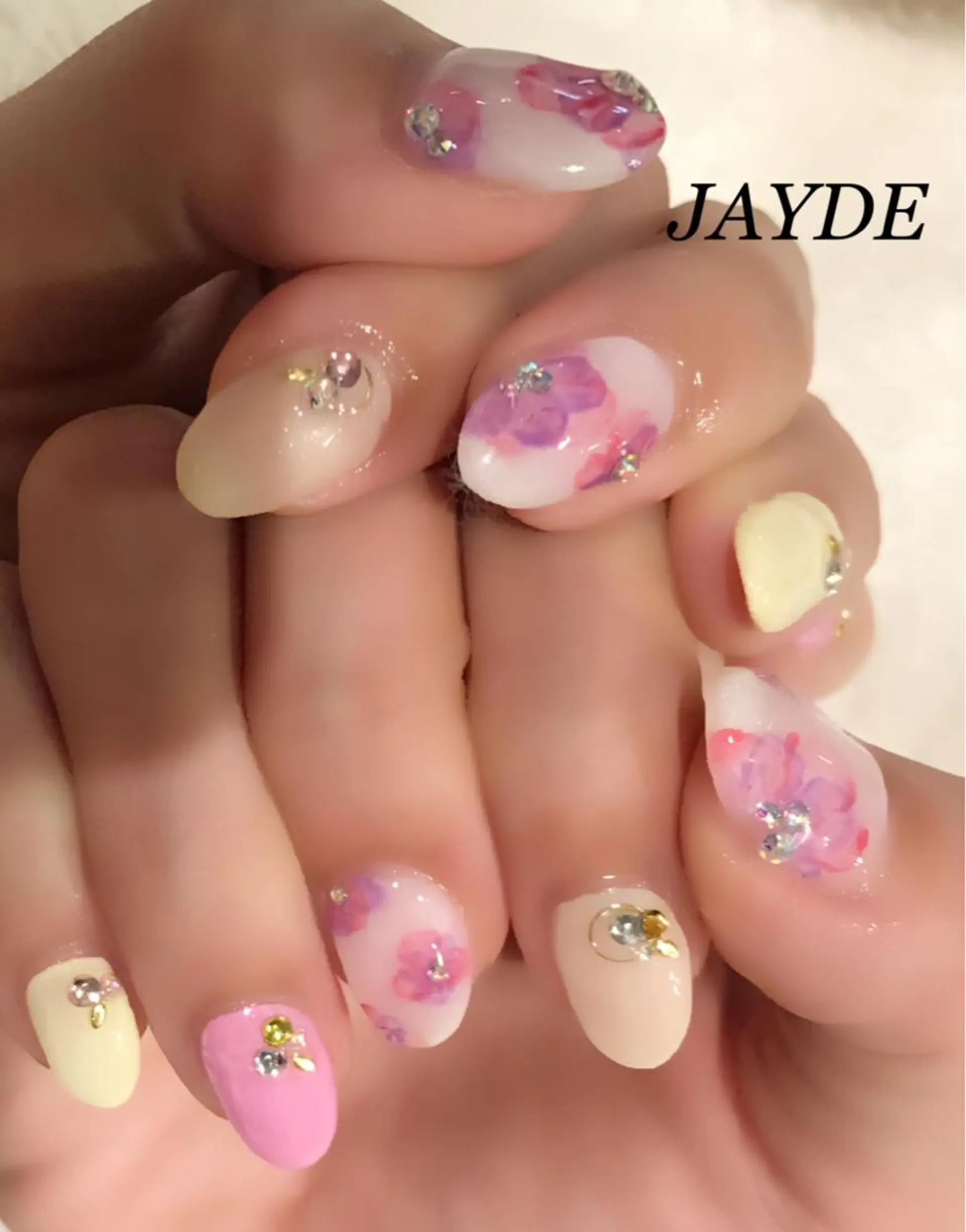 ネイル JAYDE ジェイドのマツエク・マツパデザイン