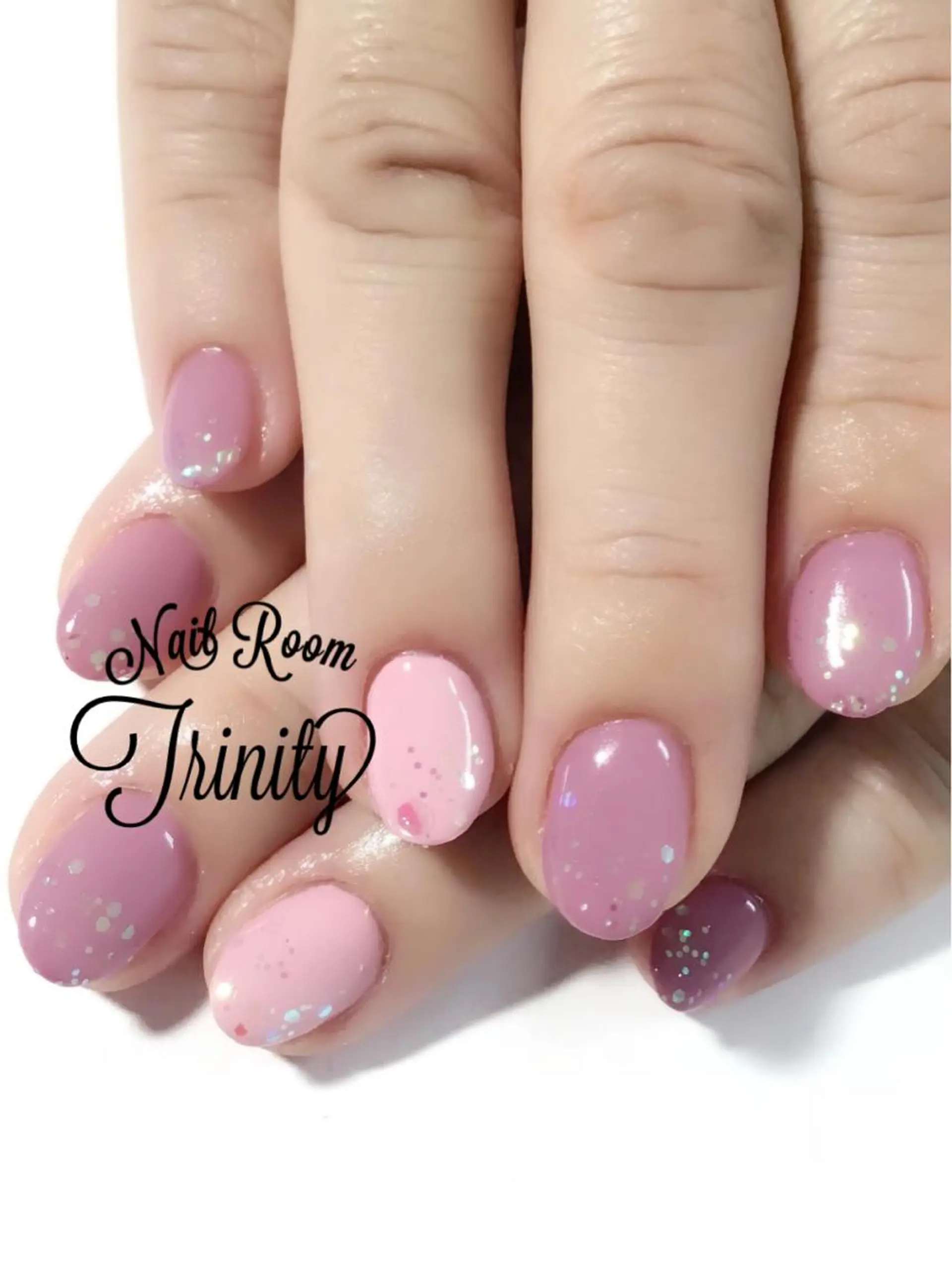 ネイル Trinity staffのネイルデザイン