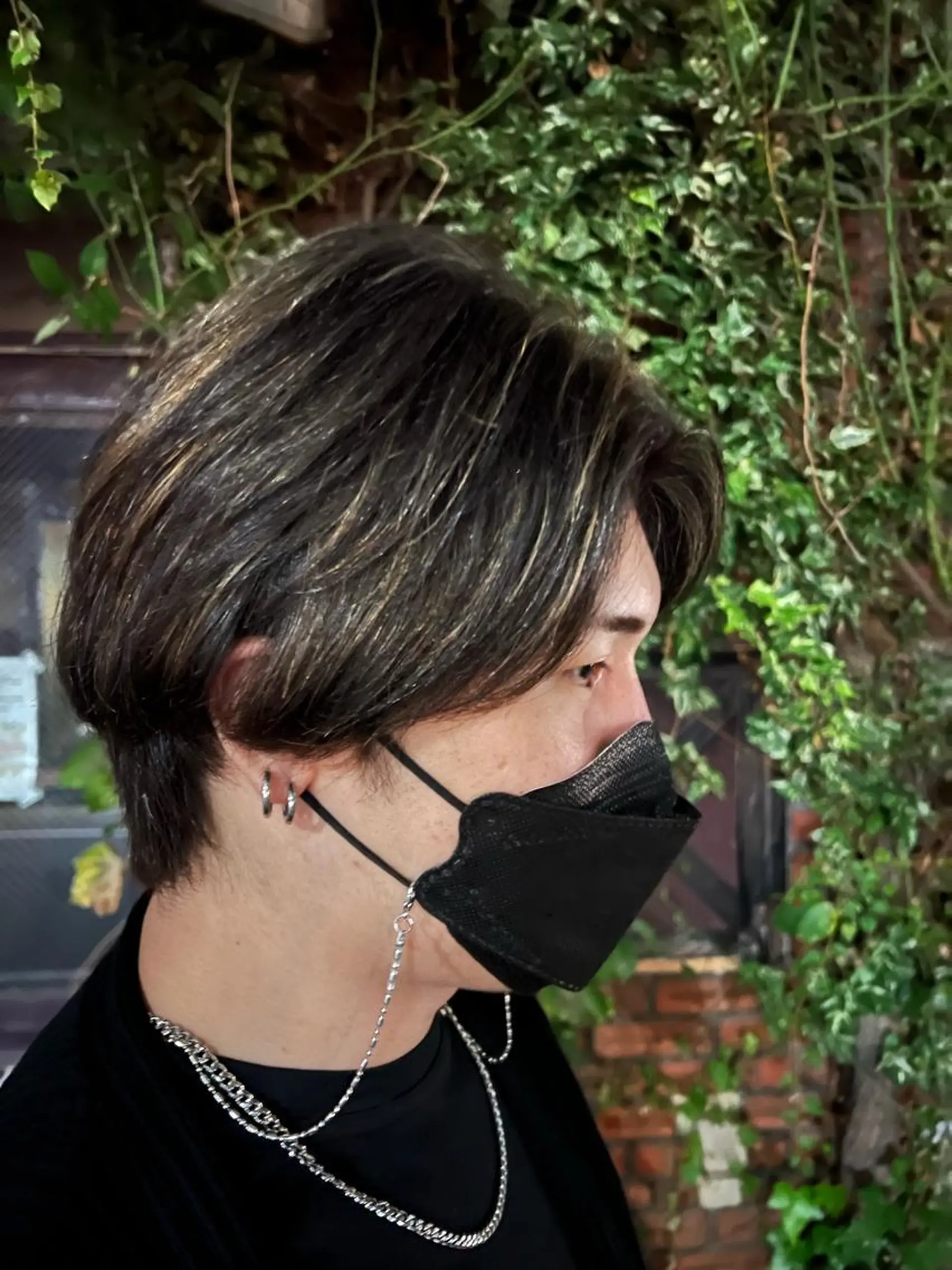 ショート カラー メンズ メンズハイライト ハイライトカラー ハイライト FLOW所属・Shouei  のヘアスタイル