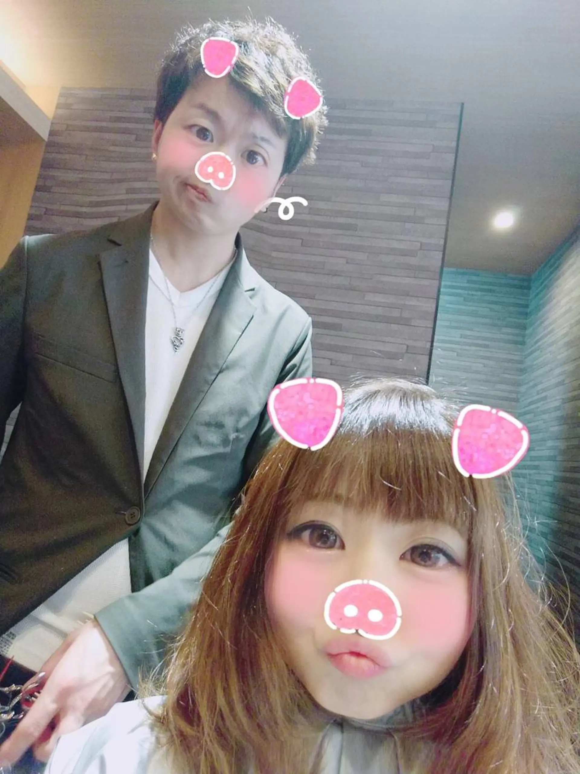 ミディアム ému エミュ　hair &spa所属・近藤 みゅうまのヘアスタイル