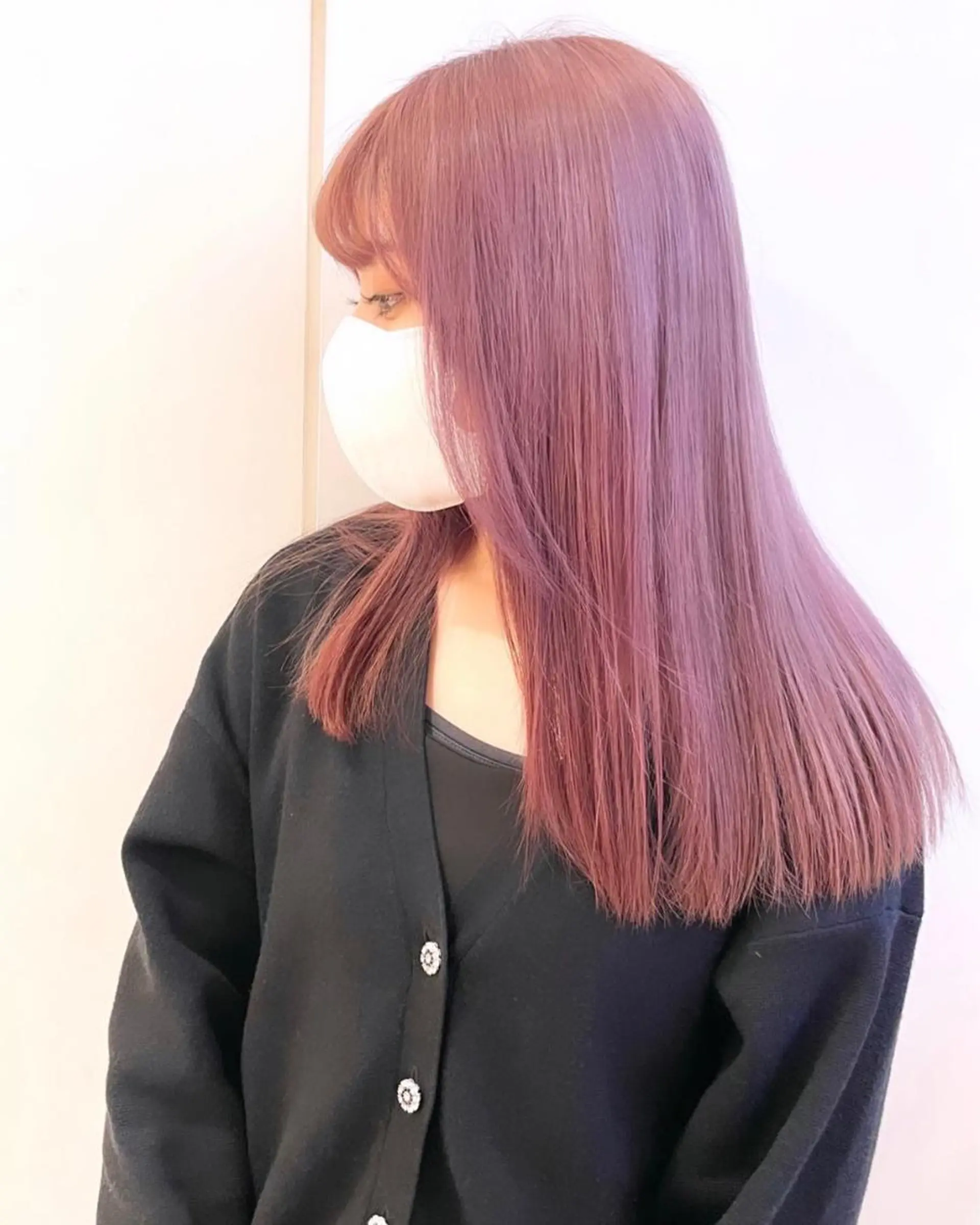 セミロング カラー ハッシュカット レイヤー池袋のヘアスタイル