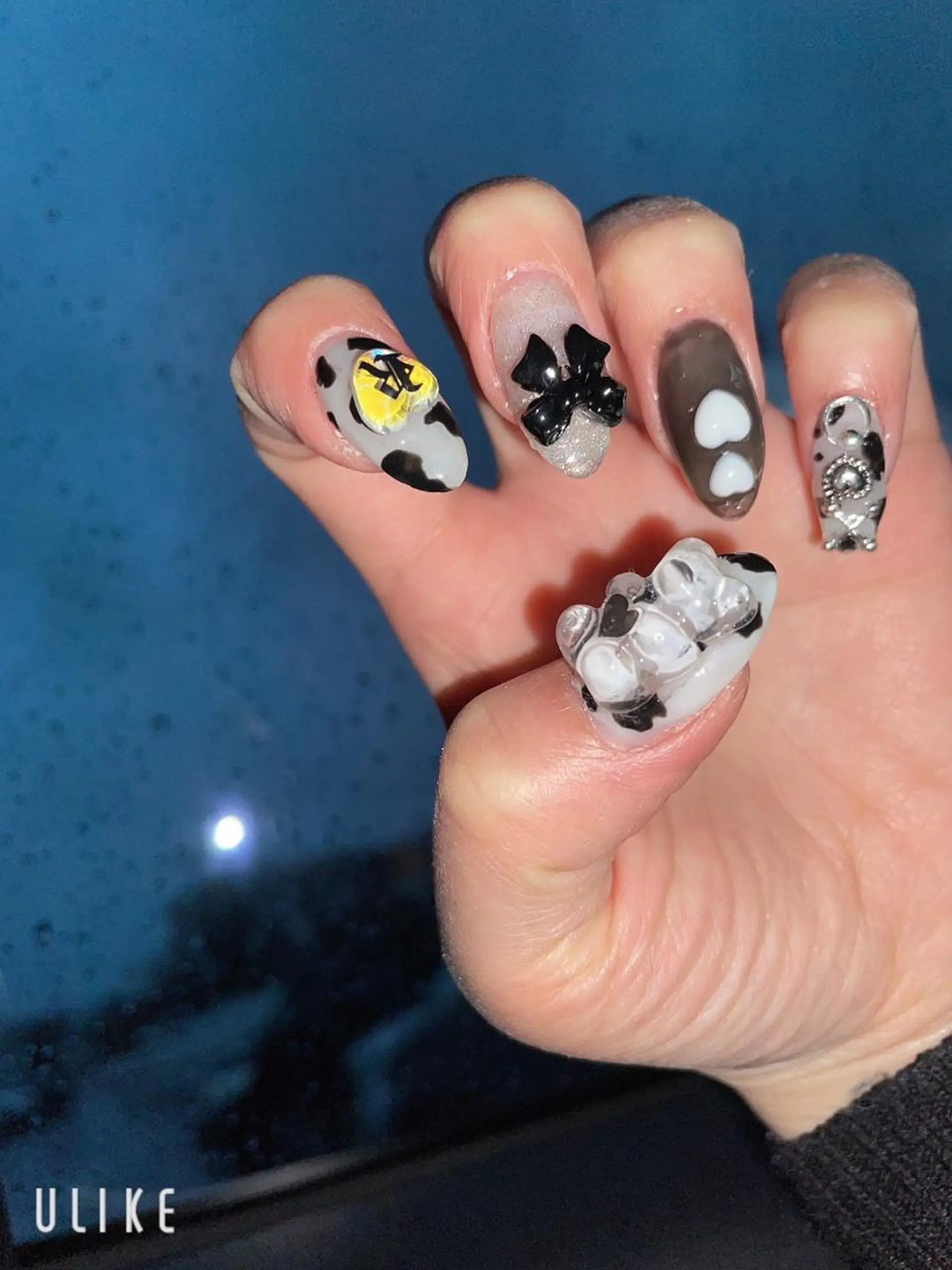 ネイル 高草木 桃香のネイルデザイン