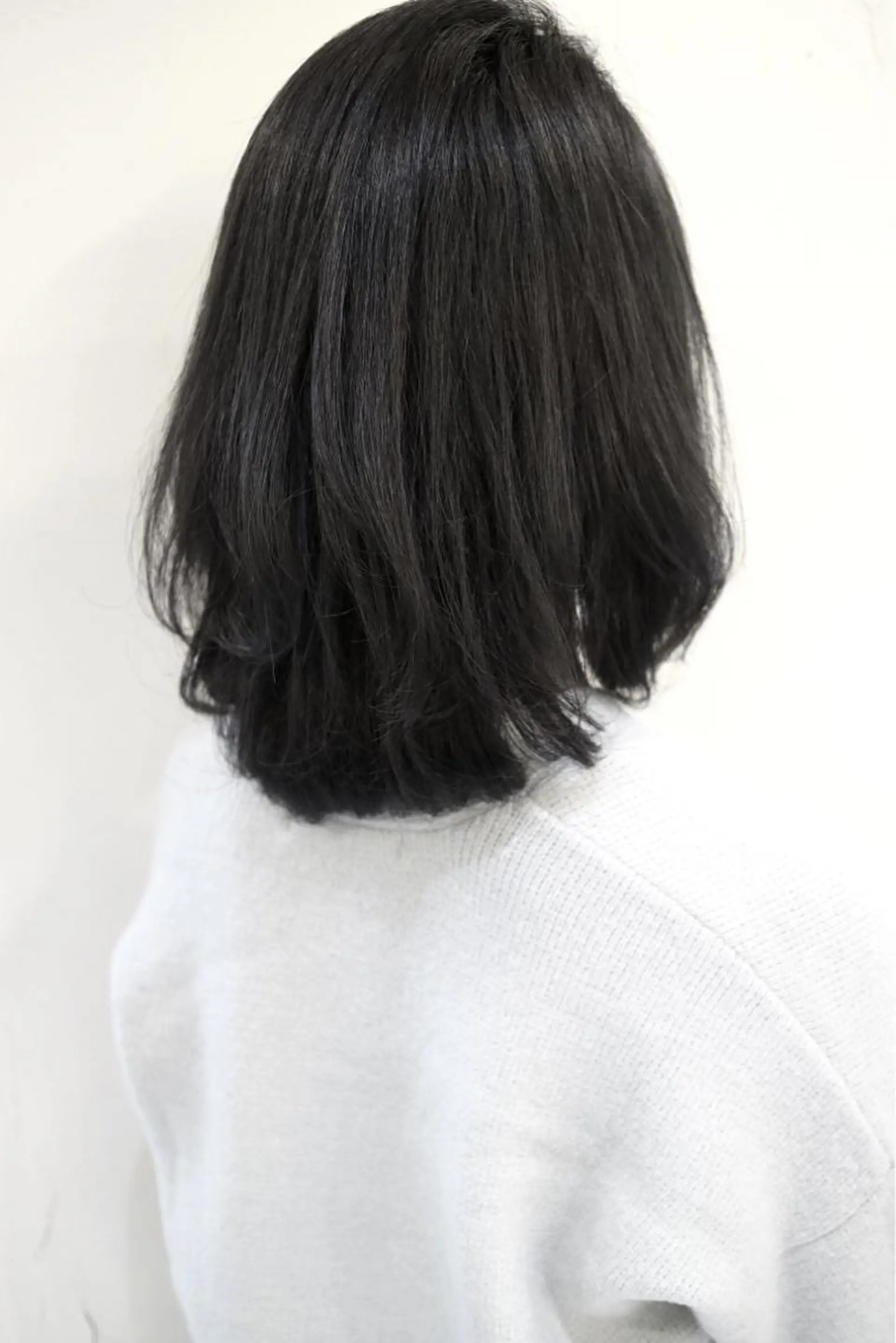 ミディアム カラー OFF YUYAのヘアスタイル