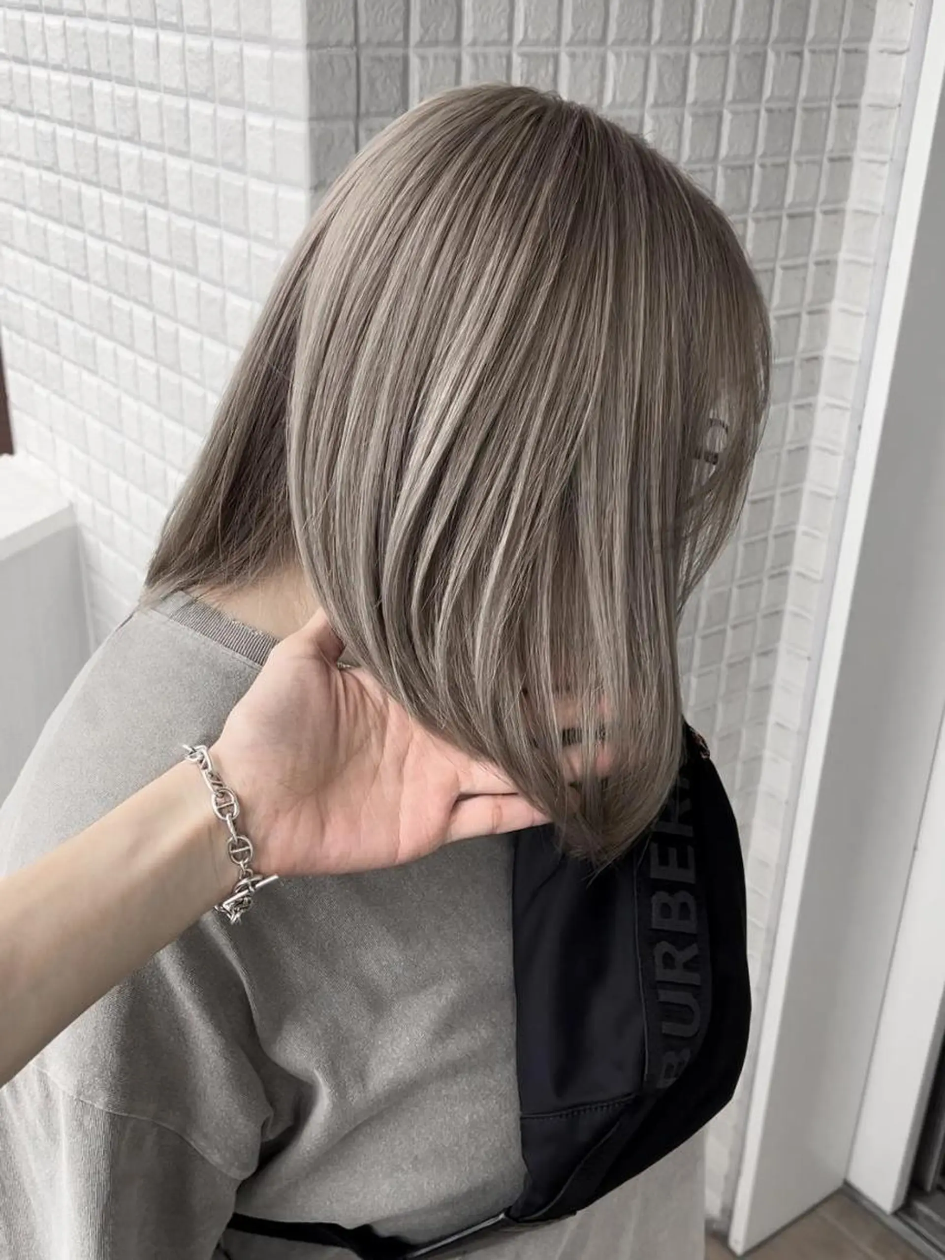 ミディアム カラー ✨【公式】 juhl.横浜✨のヘアスタイル