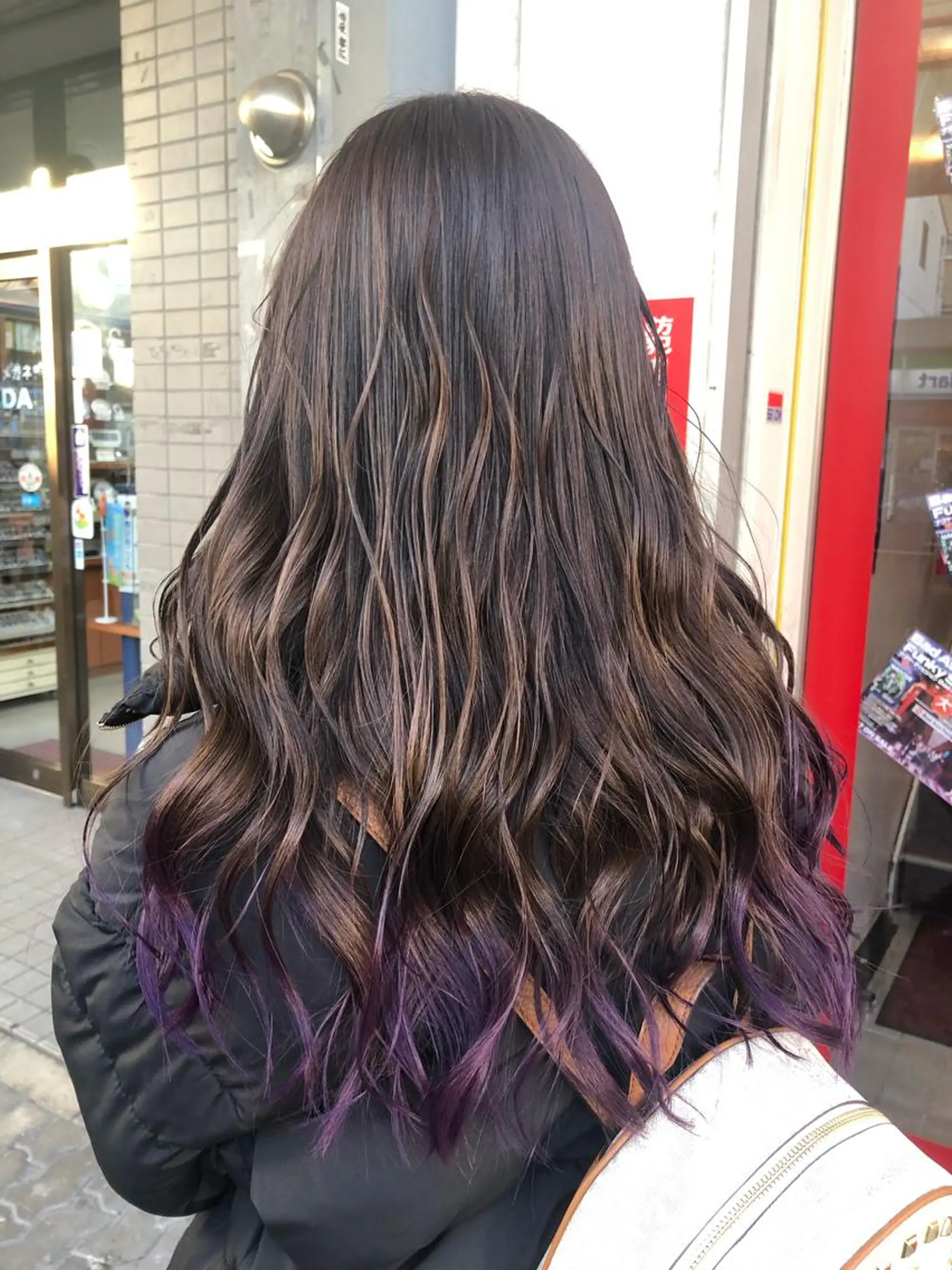 セミロング アッシュ アッシュブラウン パープルカラー ゆぴ☾‪/推しカラー /ハイトーンのヘアスタイル