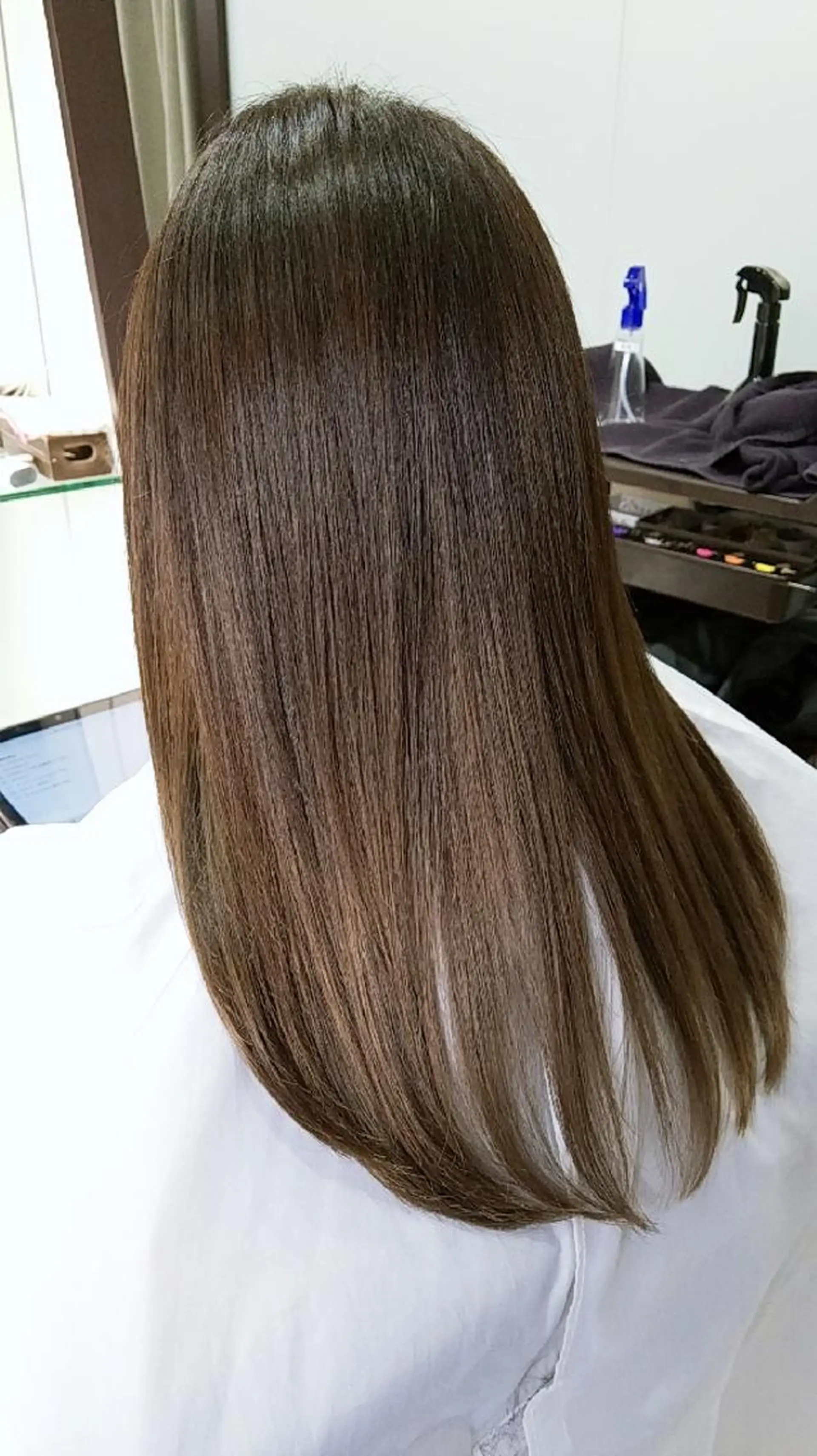 ロング newi WASHIOのヘアスタイル