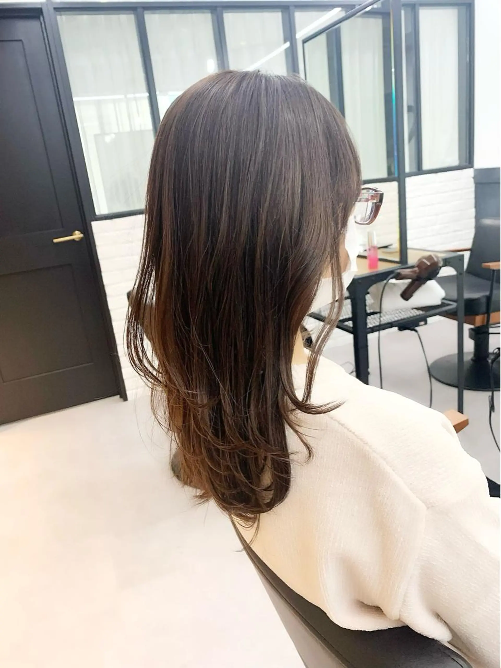 ミディアム カラー パーマ ヘアアレンジ メンズ キッズ ネイル マツエク・マツパ カット 縮毛矯正 似合わせレイヤー 🌿JUNのヘアスタイル