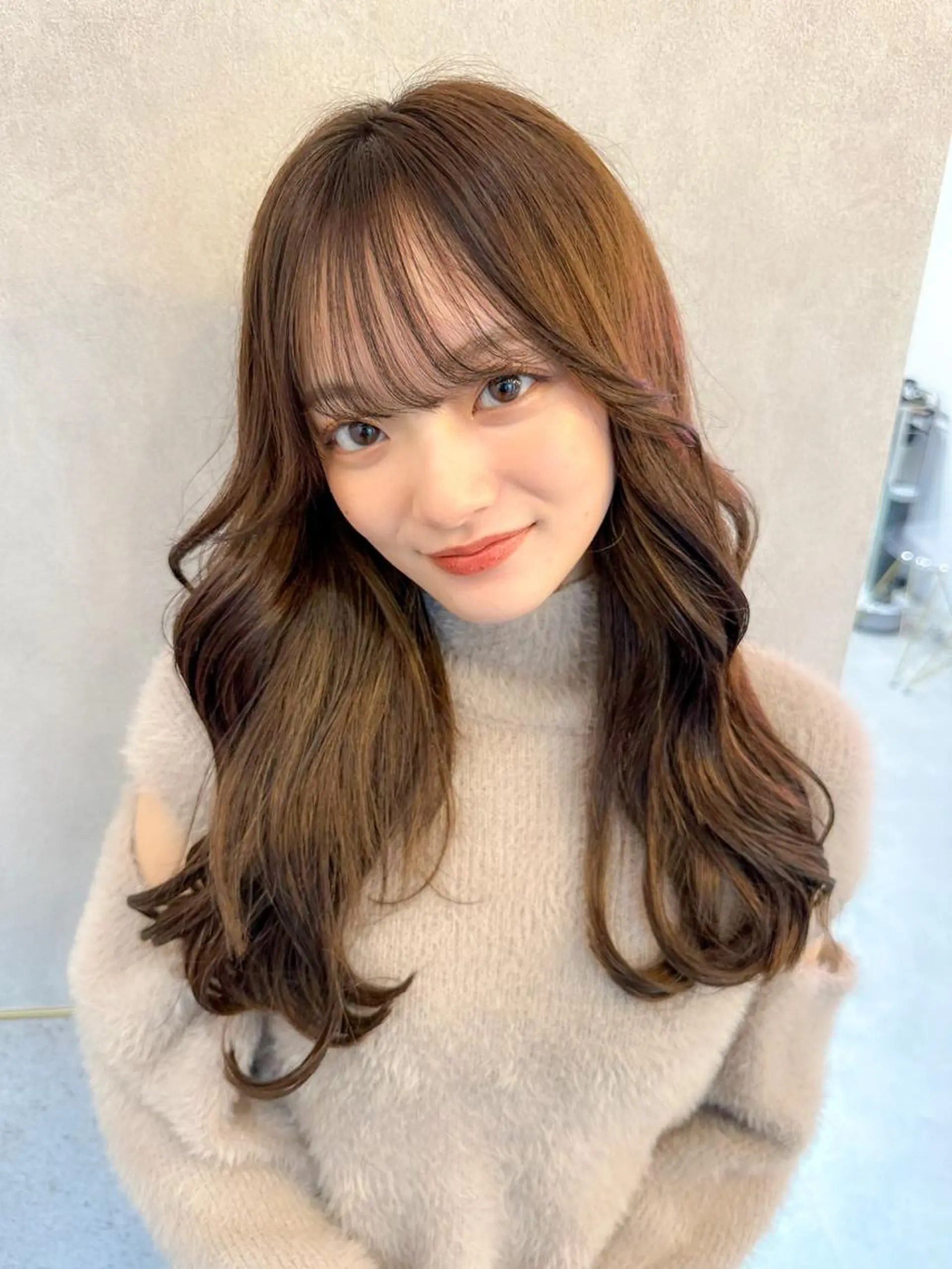 ロング カラー シールエクステ ブリーチ ケアブリーチ ダブルカラー イヤリングカラー カット ヘアカラー トリートメント 新宿/韓国風レイヤー 髪質改善/渋谷直樹のヘアスタイル