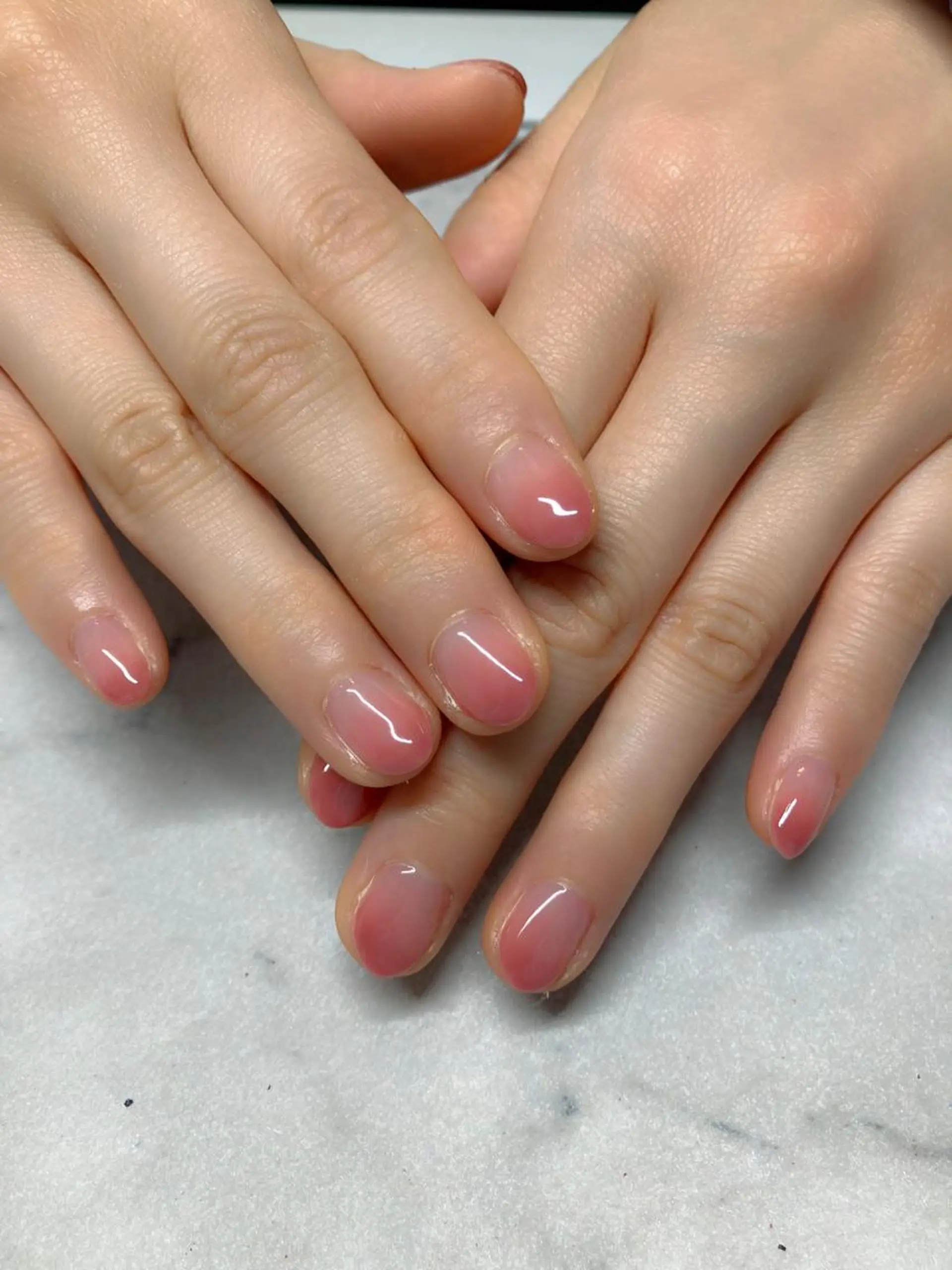 ネイル グラデーション ハンドネイル komohana salon🌺のネイルデザイン