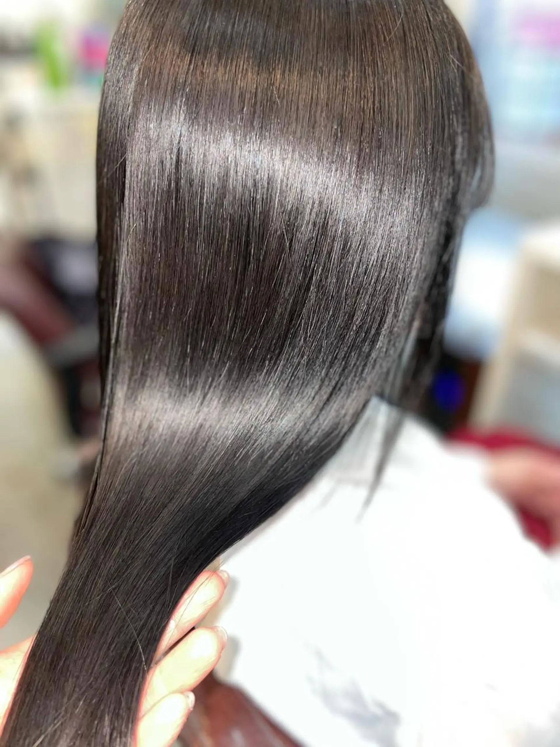 セミロング カラー ヘアカラー トリートメント 韓国ヘア🤍髪質改善 🇰🇷AKANEのヘアスタイル