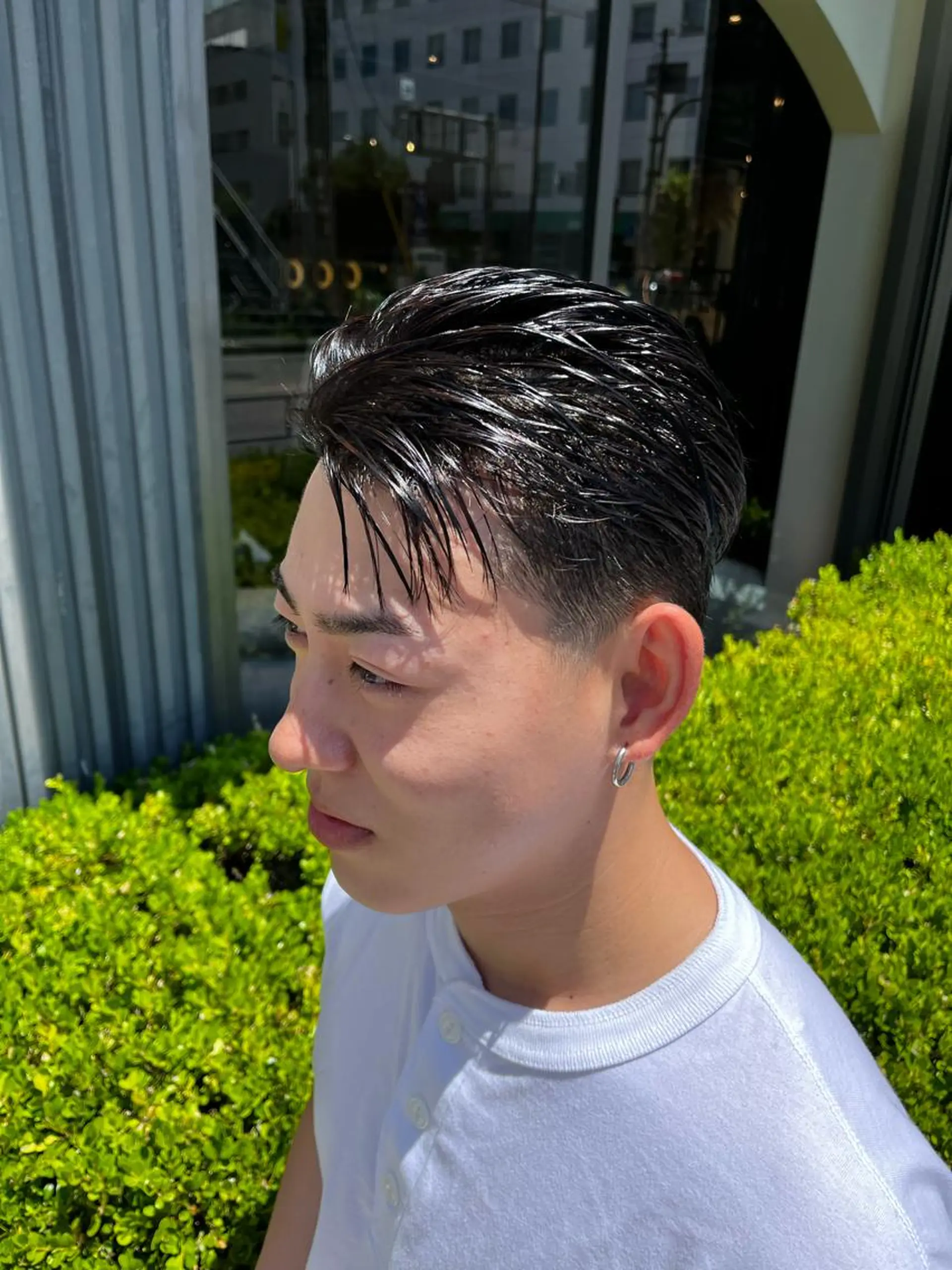 ショート メンズ フェードカット メンズハイトーン メンズパーマ &CREW スタッフのヘアスタイル