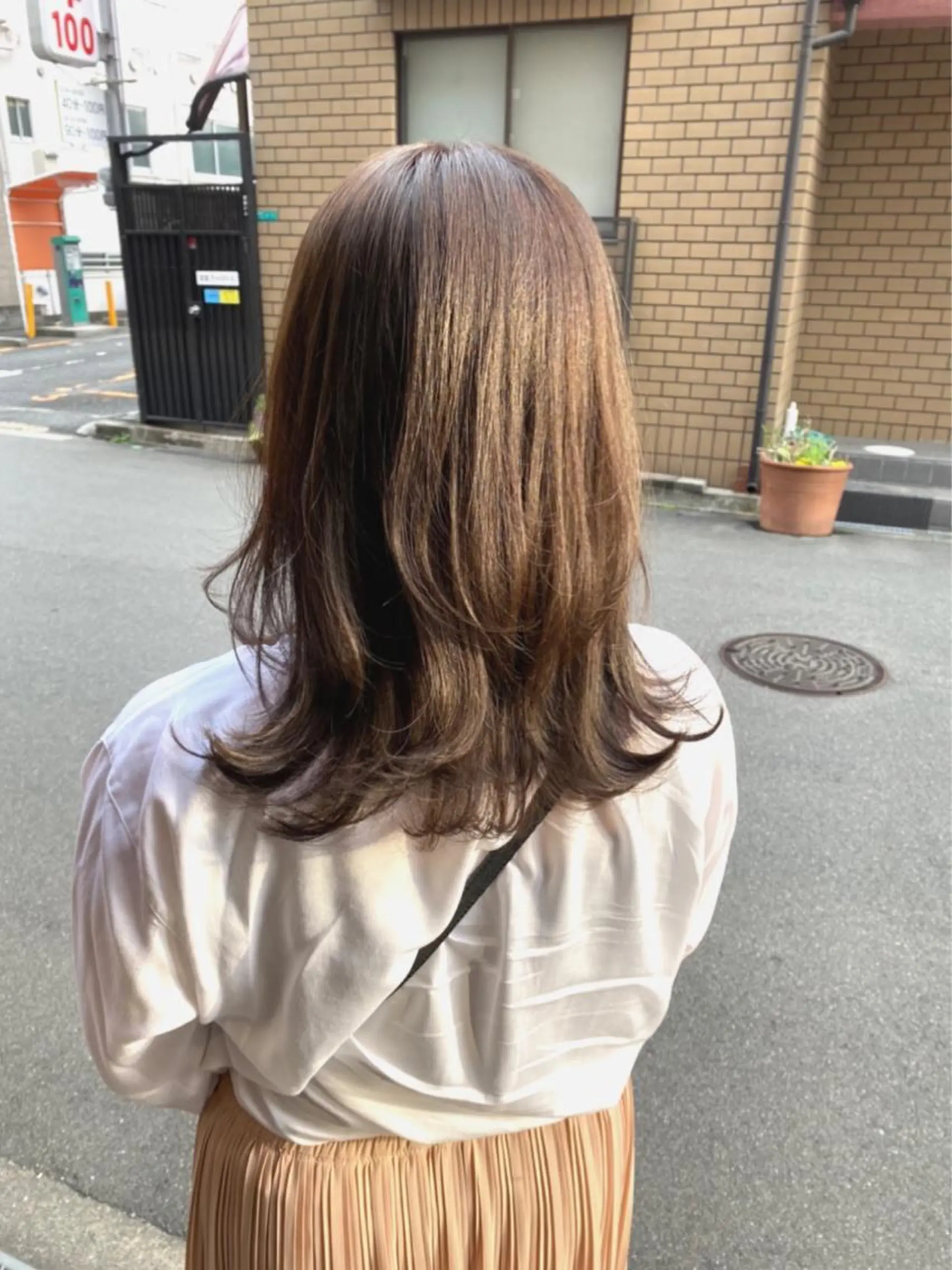 セミロング newi京橋 【sachi】のヘアスタイル