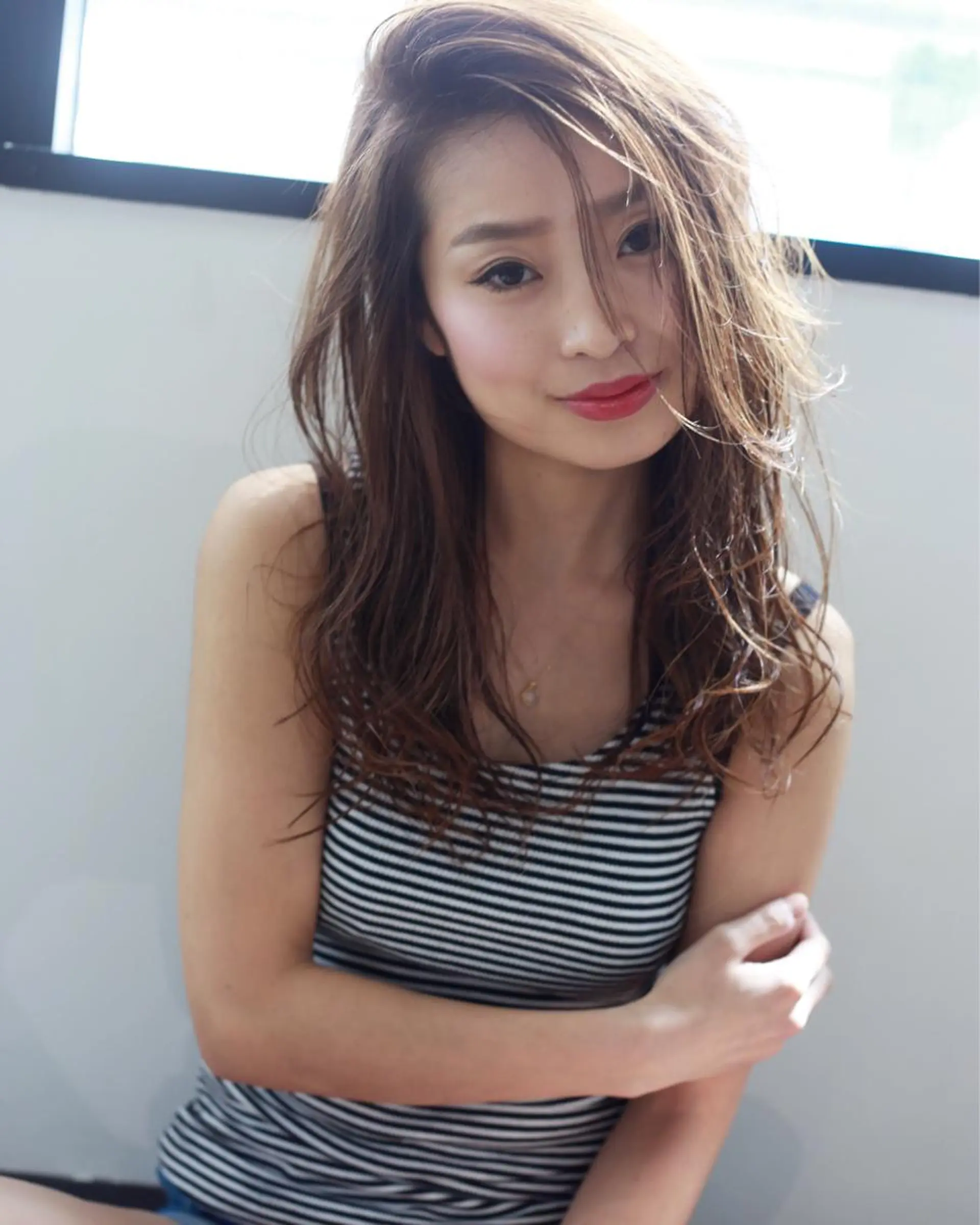 ロング ハイトーン/レイヤー /ケアブリーチ石川治のヘアスタイル