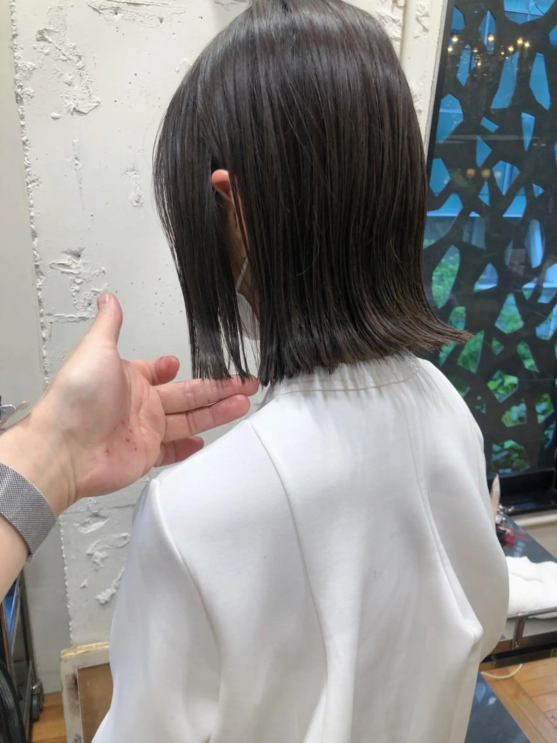 ミディアム 似合わせカット 小顔カット カット トリートメント 結べるレイヤーボブ くびれLady表参道のヘアスタイル