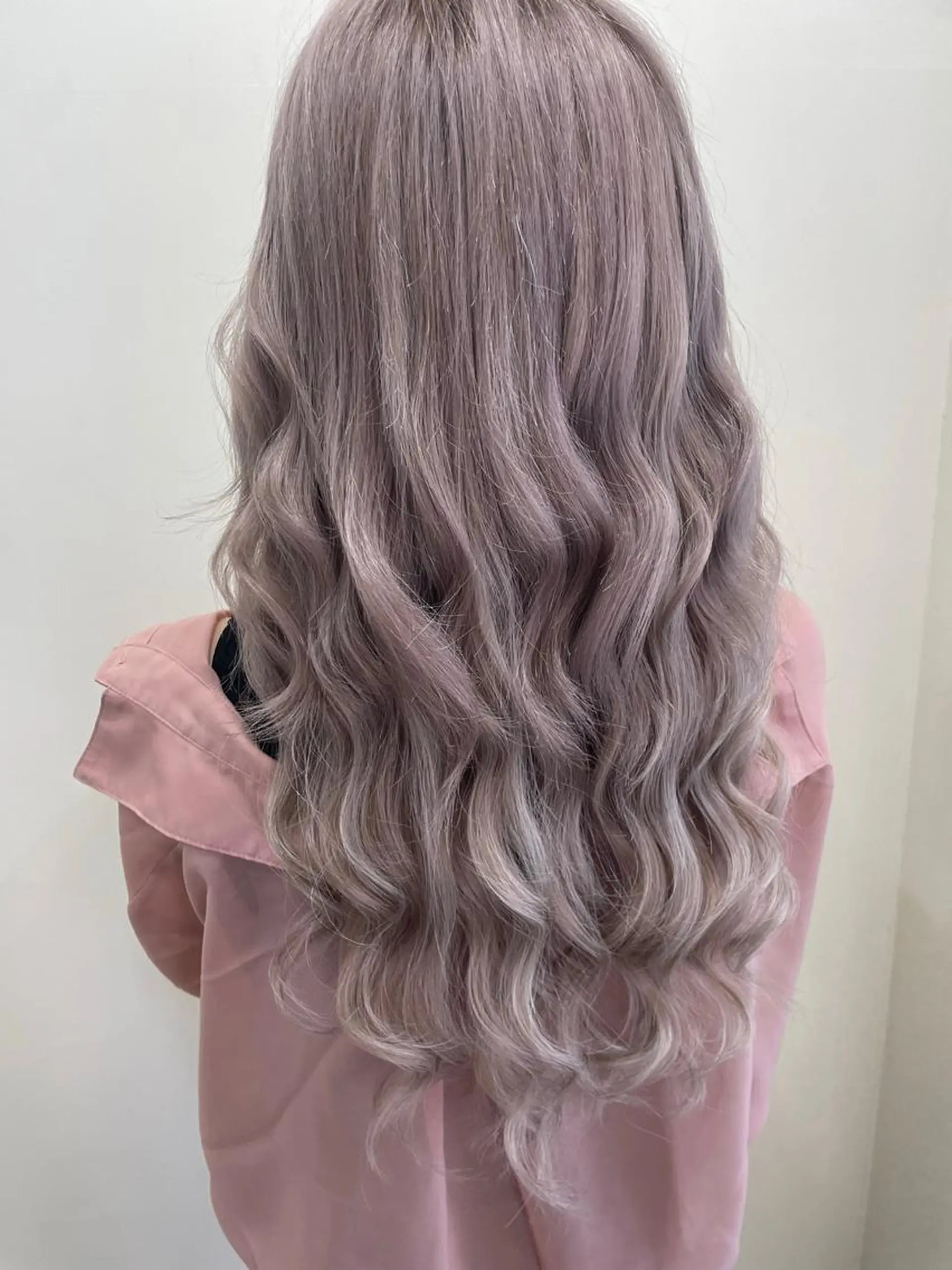 ロング カラー シールエクステ バレイヤージュ ブリーチ ケアブリーチ ダブルカラー ヘアカラー エクステ WEST OLAND加藤圭介のヘアスタイル