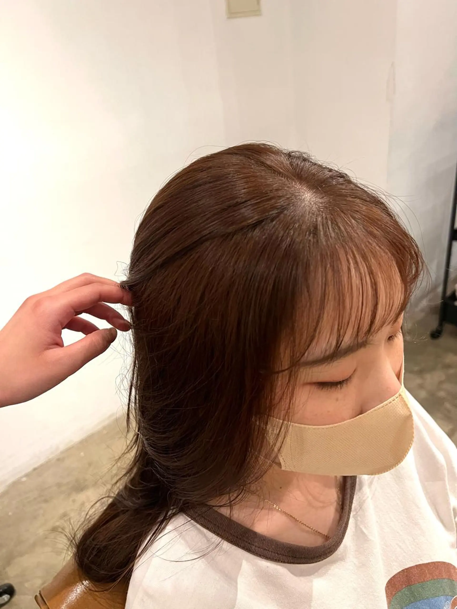 セミロング オレンジブラウン AmiLi HONOKAのヘアスタイル