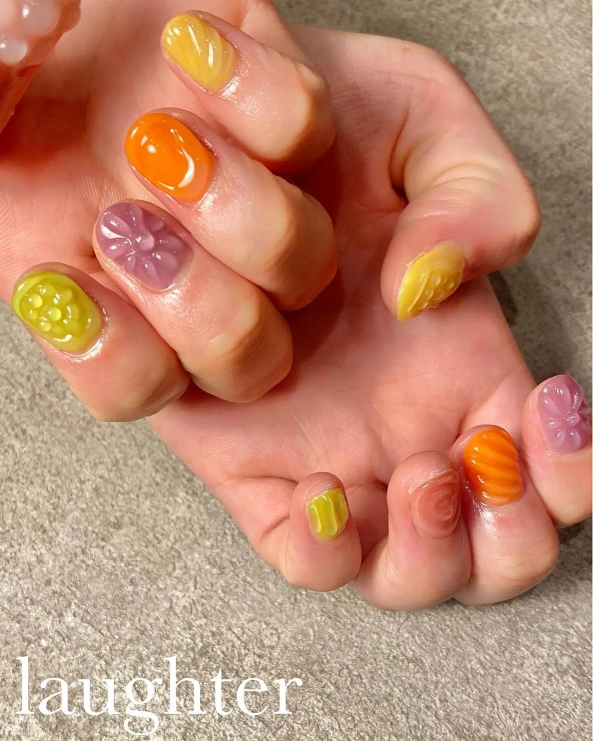 ネイル ハンドネイル laughter nailのネイルデザイン
