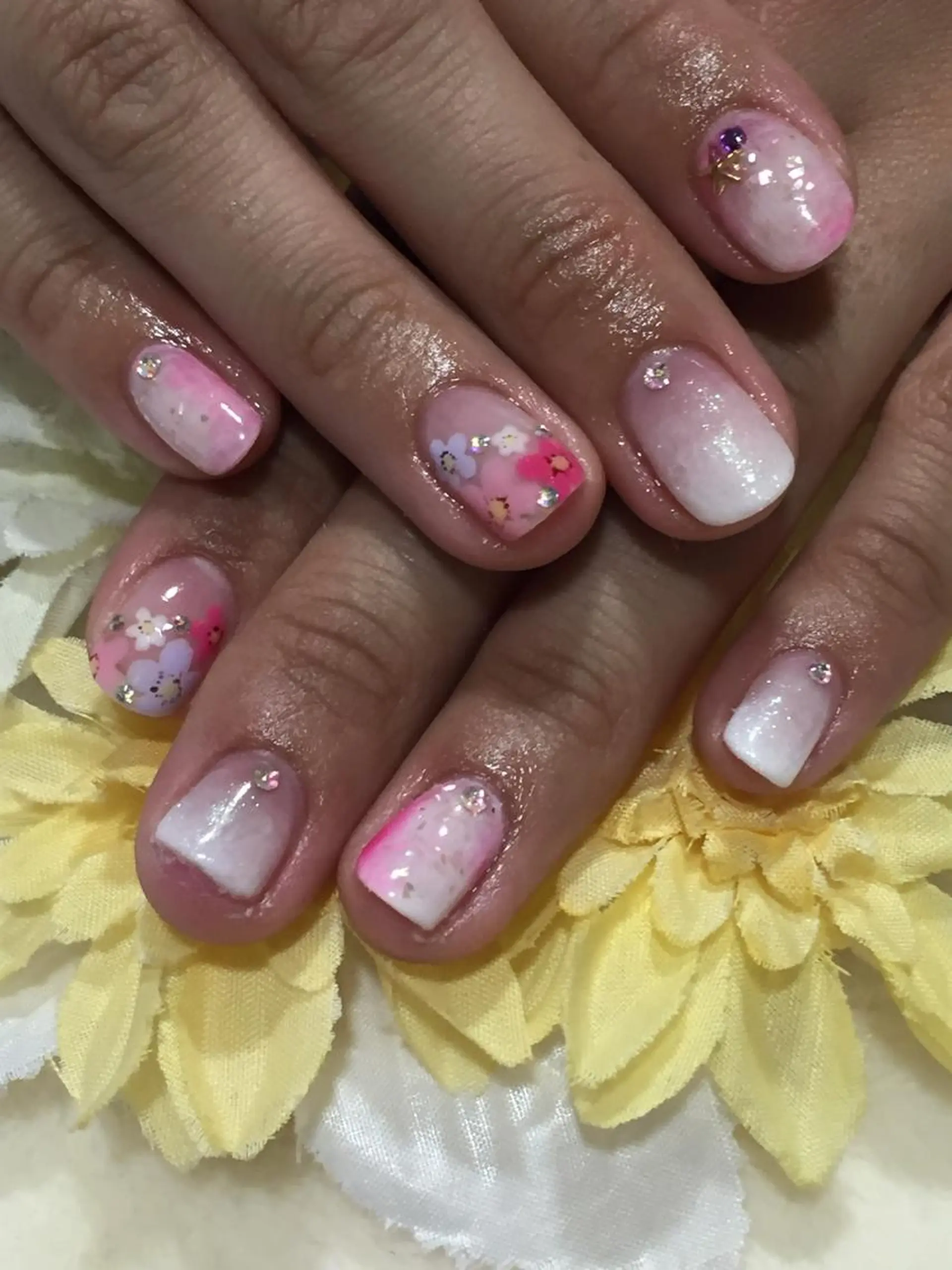 ネイル Sympa 𝓜iwako🐰ᩚのネイルデザイン