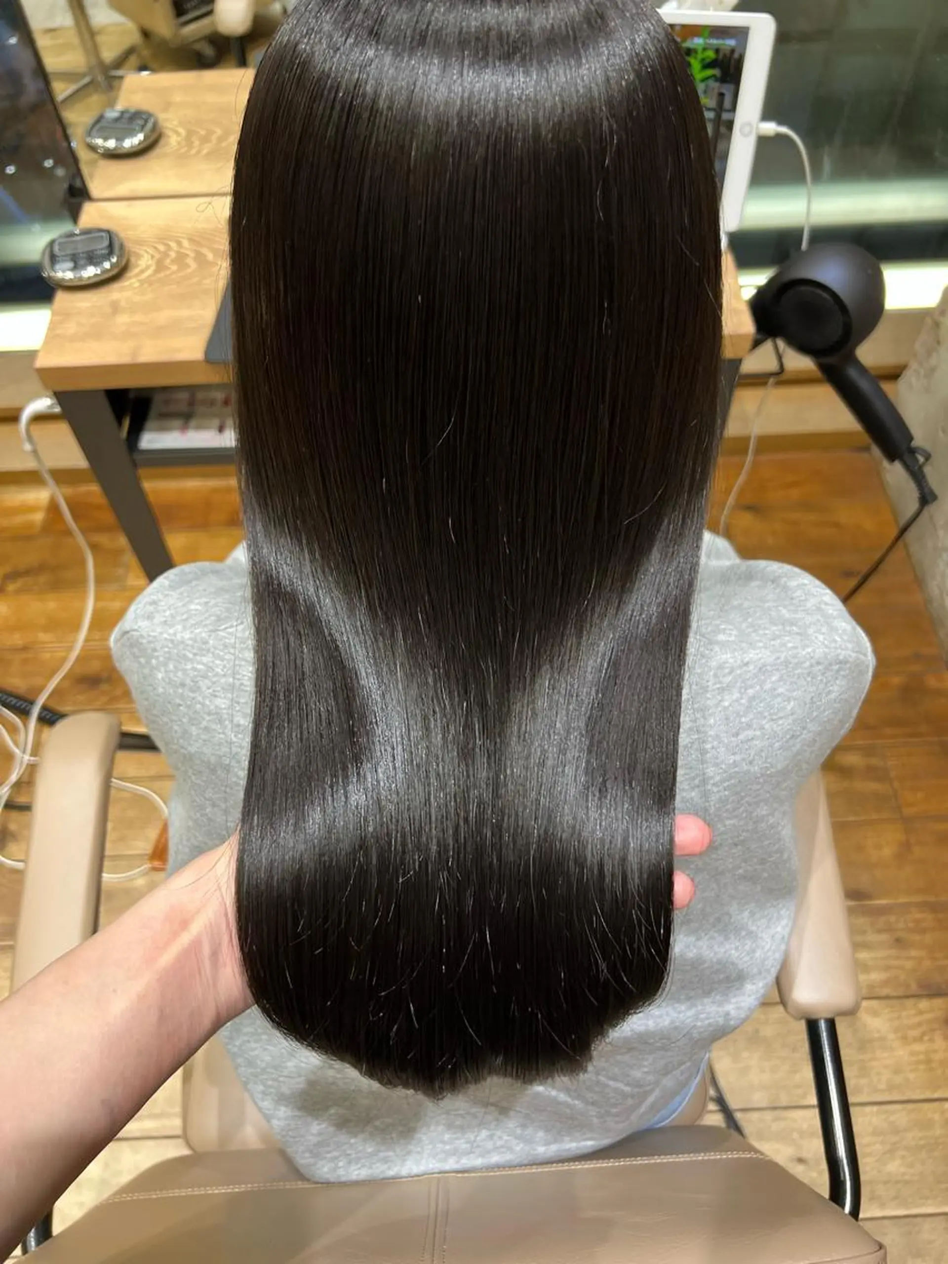 セミロング カラー ヘアカラー 透明感🫧 amu🫧のヘアスタイル