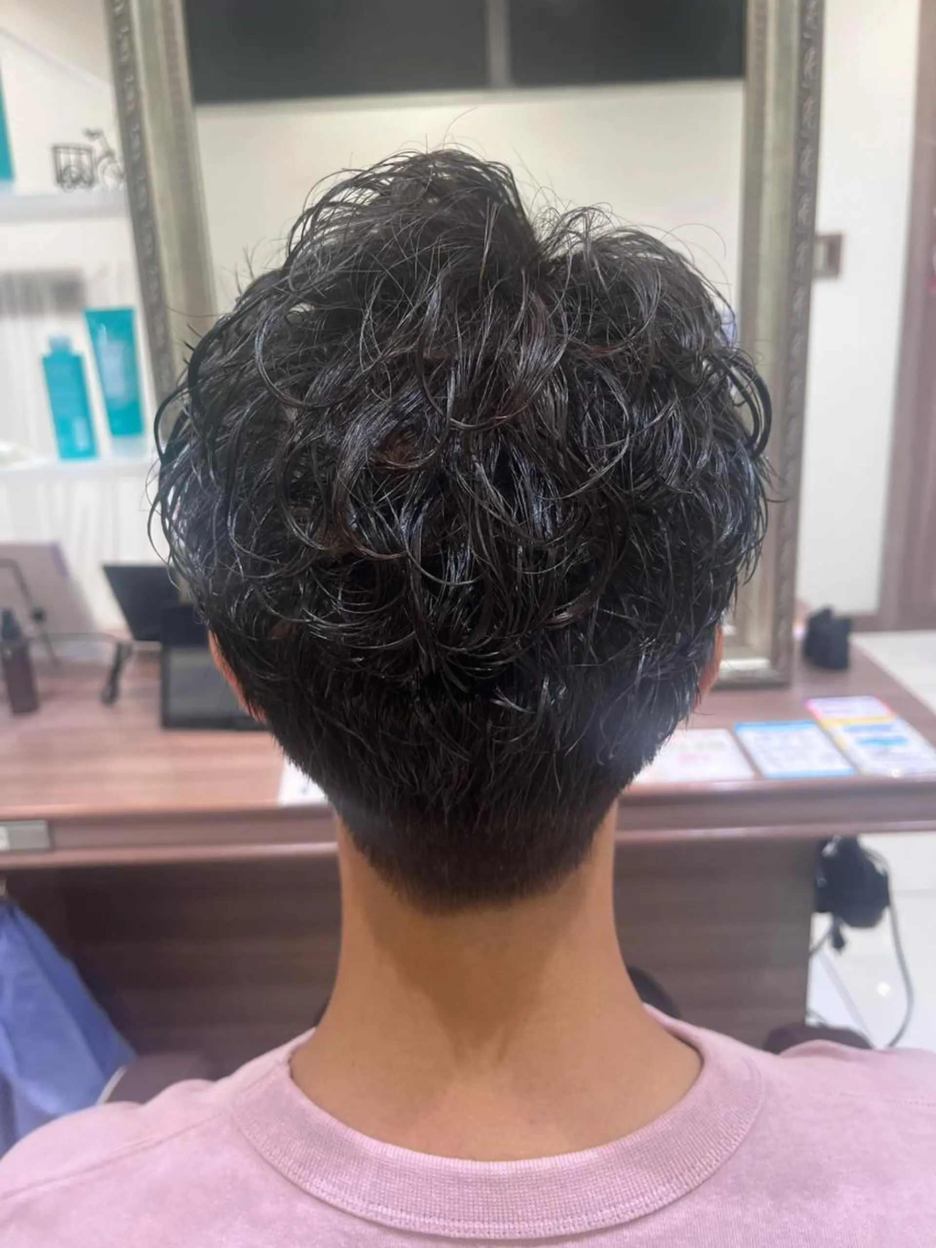 パーマ メンズ ナチュラル暖色カラー 🤎 佐藤栞のヘアスタイル