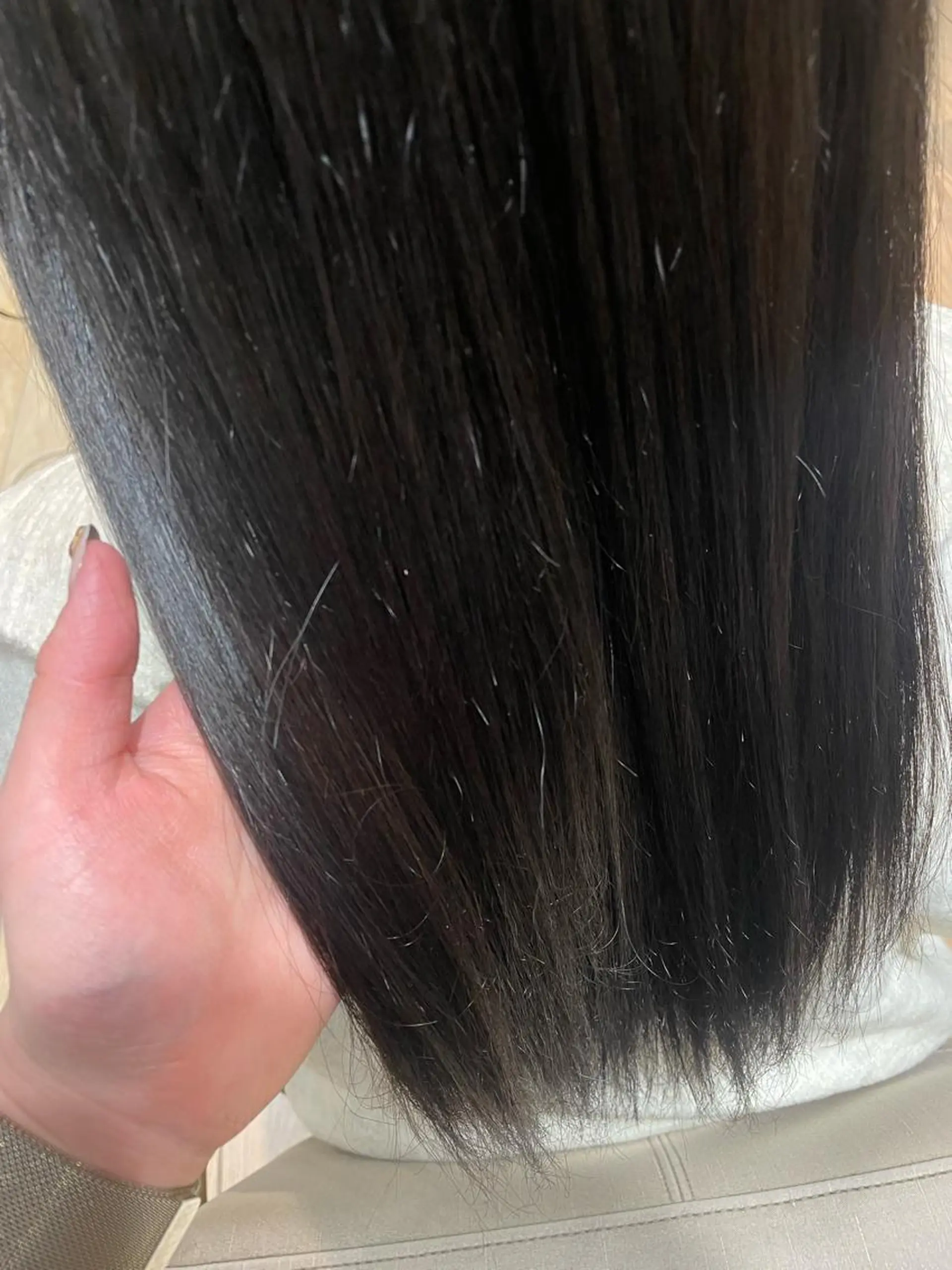 セミロング カラー ヘアセット⌇艶カラー 🫧⌇Nanahoのヘアスタイル