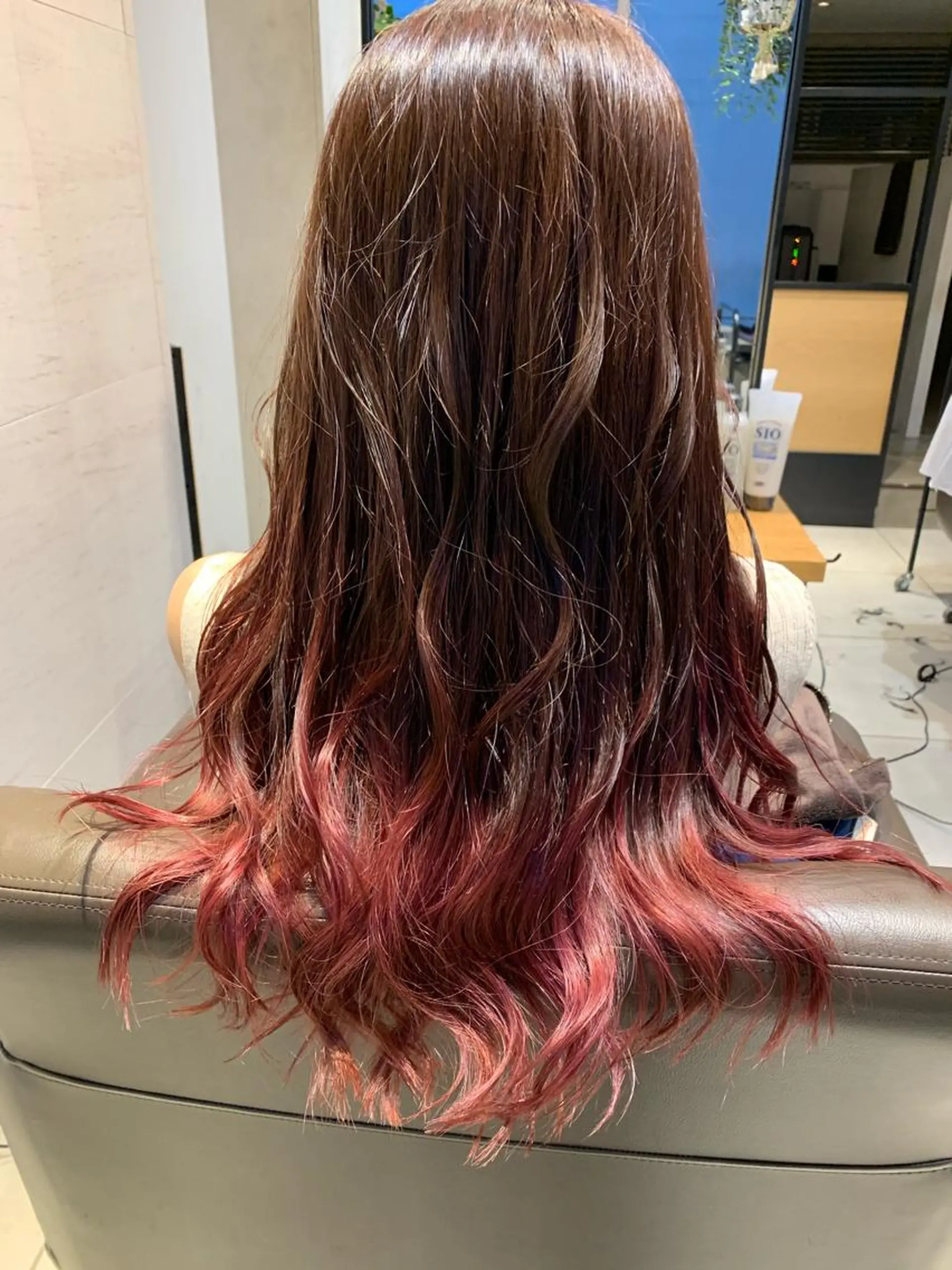 ロング カラー ベージュカラー グラデーションカラー ピンクカラー ピンクベージュ 縮毛矯正✖️似合わせ 🌻ヒトミのヘアスタイル