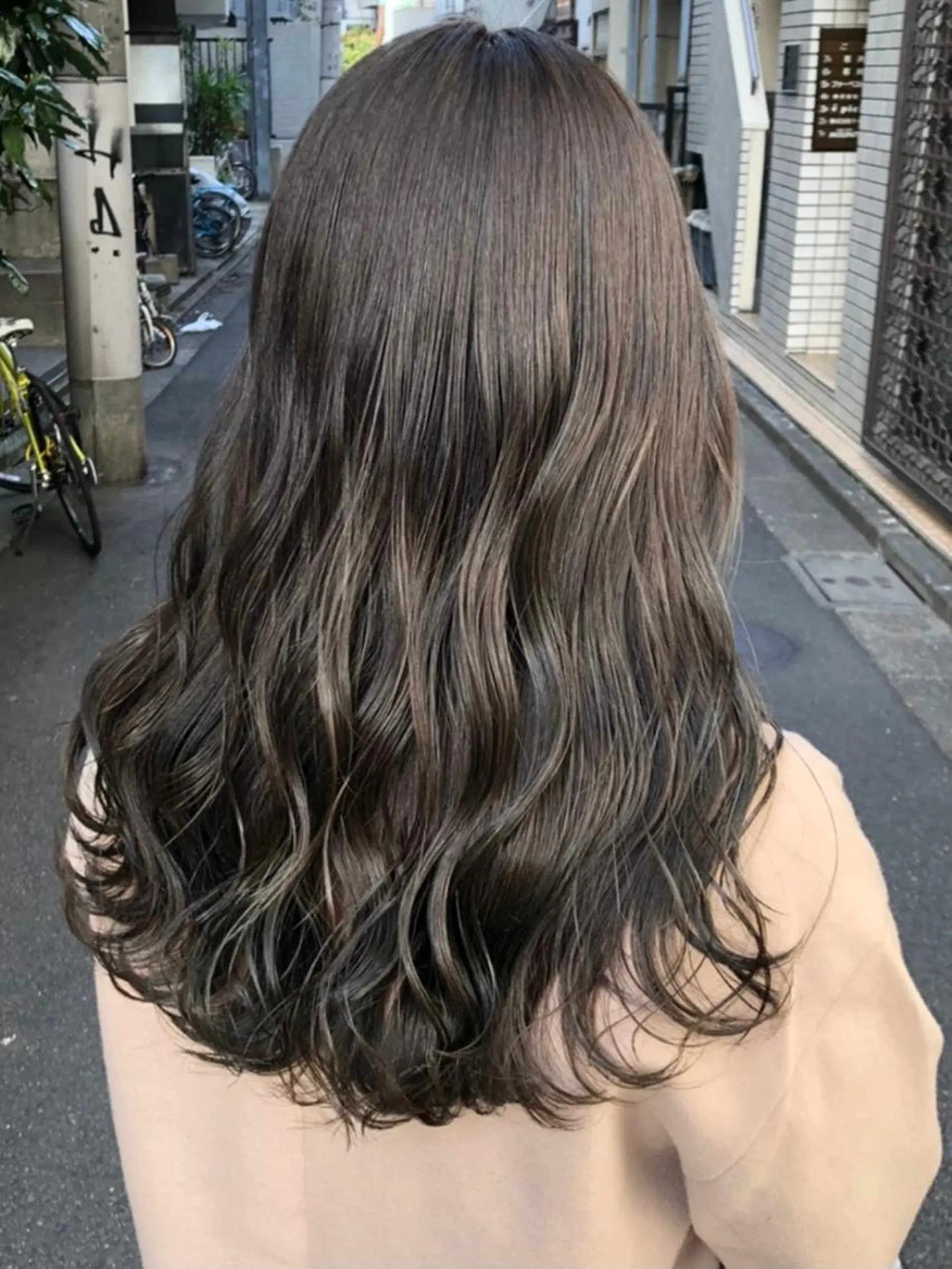 セミロング トリートメント カット ヘアカラー トリートメント ヘアセット また会いたくなる 美容師【KENTA】のヘアスタイル
