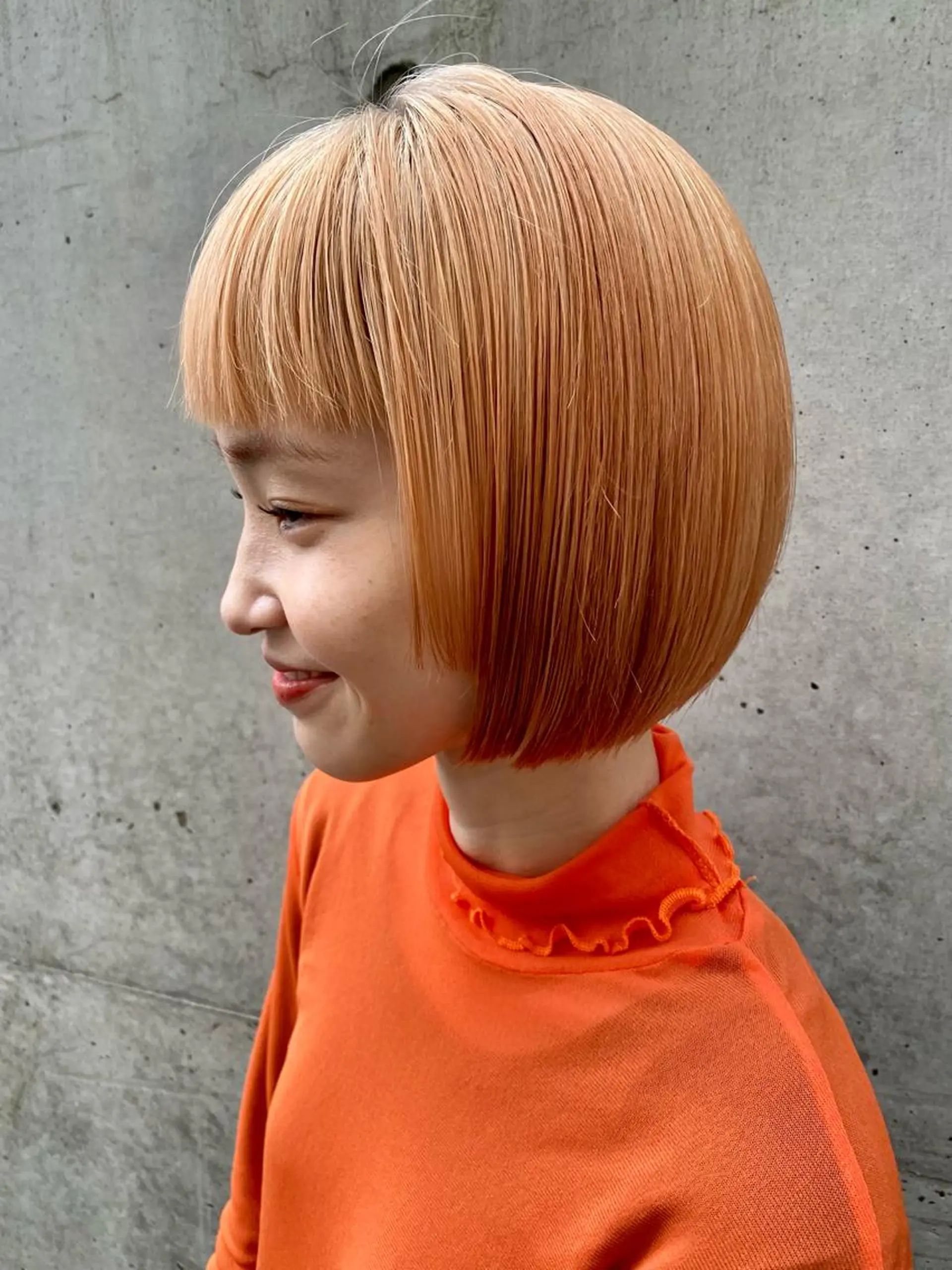 ショート ヘアカラー トリートメント 顔周り/ブリーチなし /縮毛矯正🫧伊勢のヘアスタイル