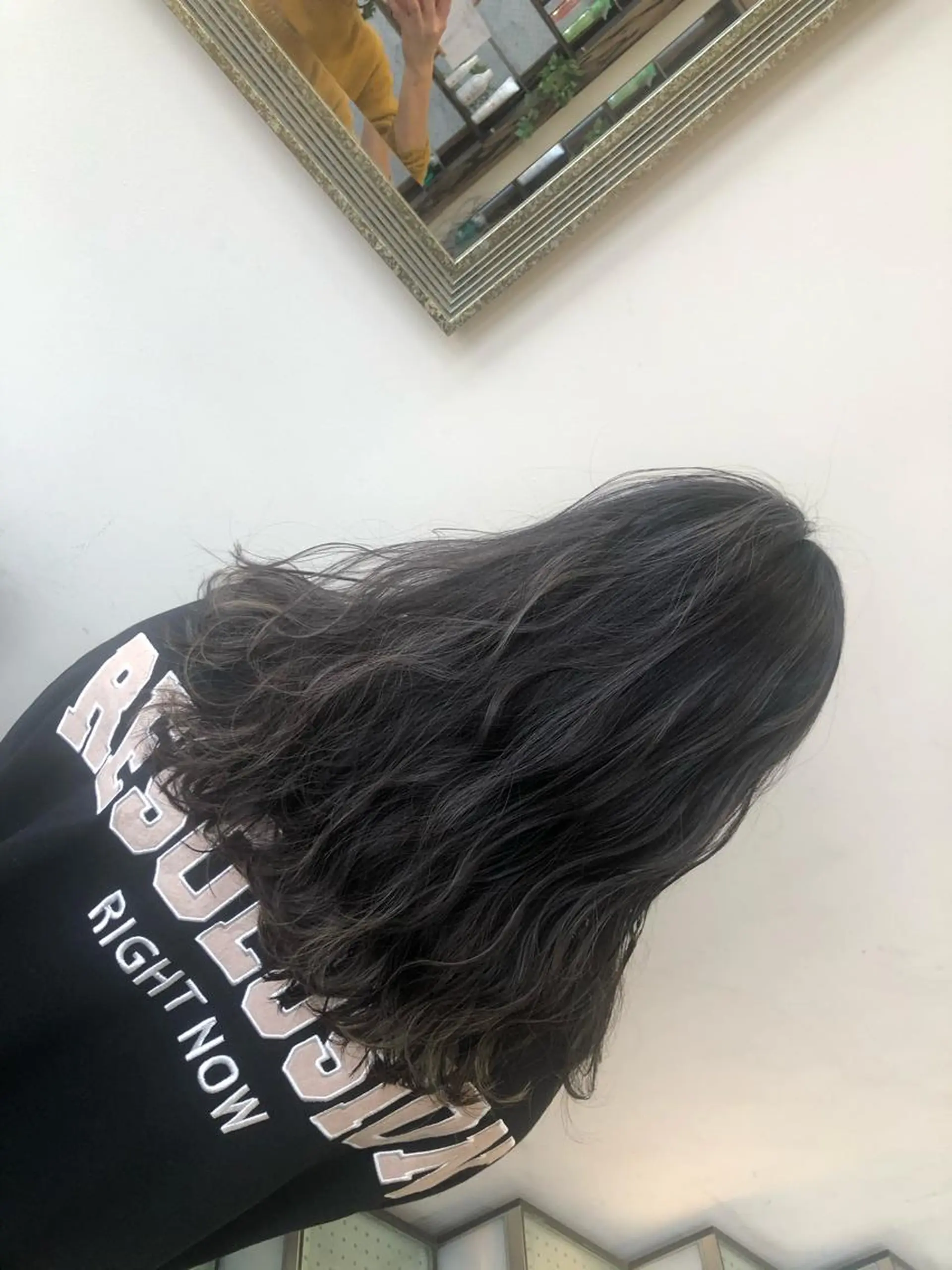 セミロング ハイライト Lore Airl所属・畑山 紗耶佳のヘアスタイル