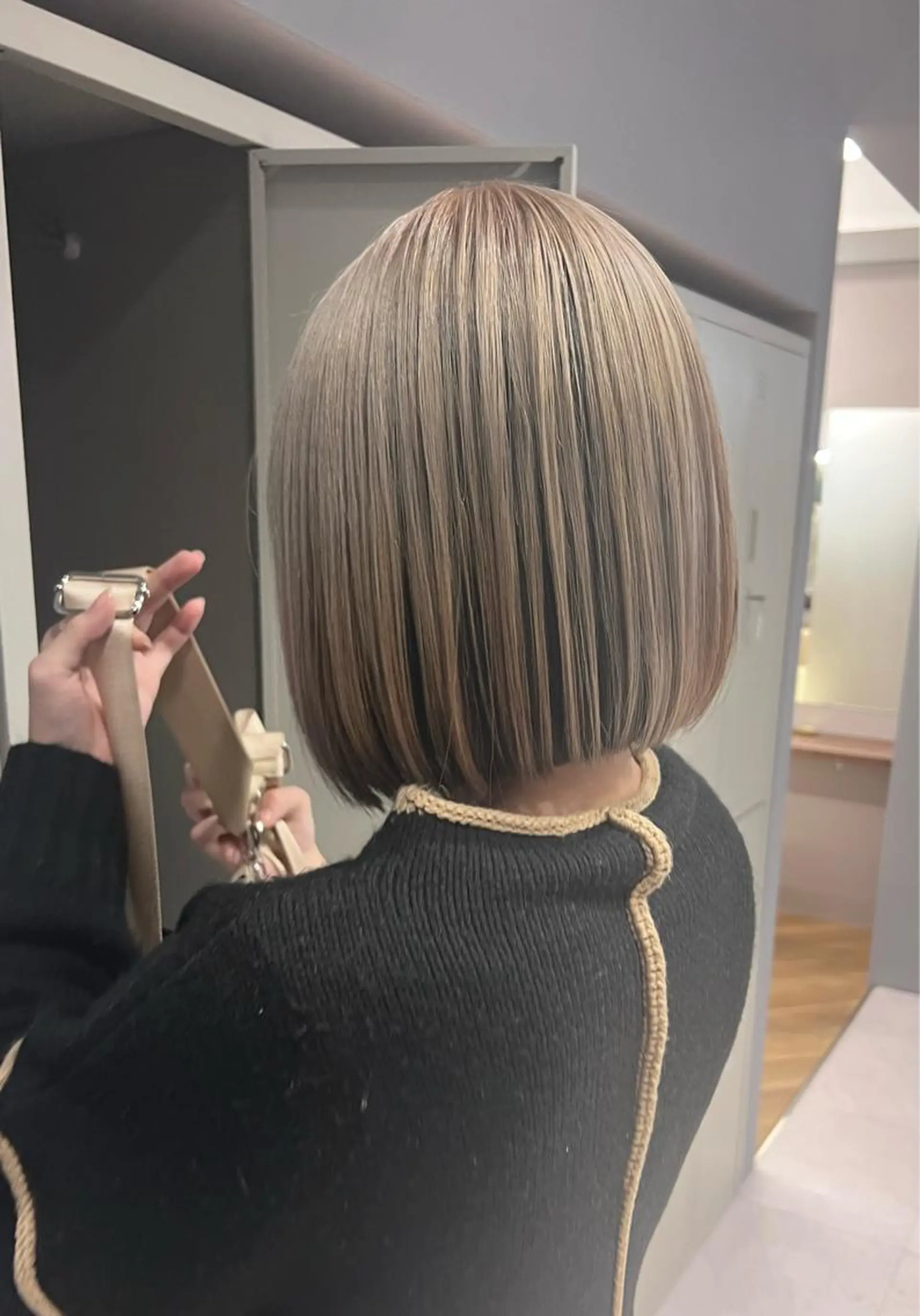 ショート カット ヘアカラー 髪質改善＆ハイトーンカラー Cica神戸三宮元町店所属・福田 美波のヘアスタイル