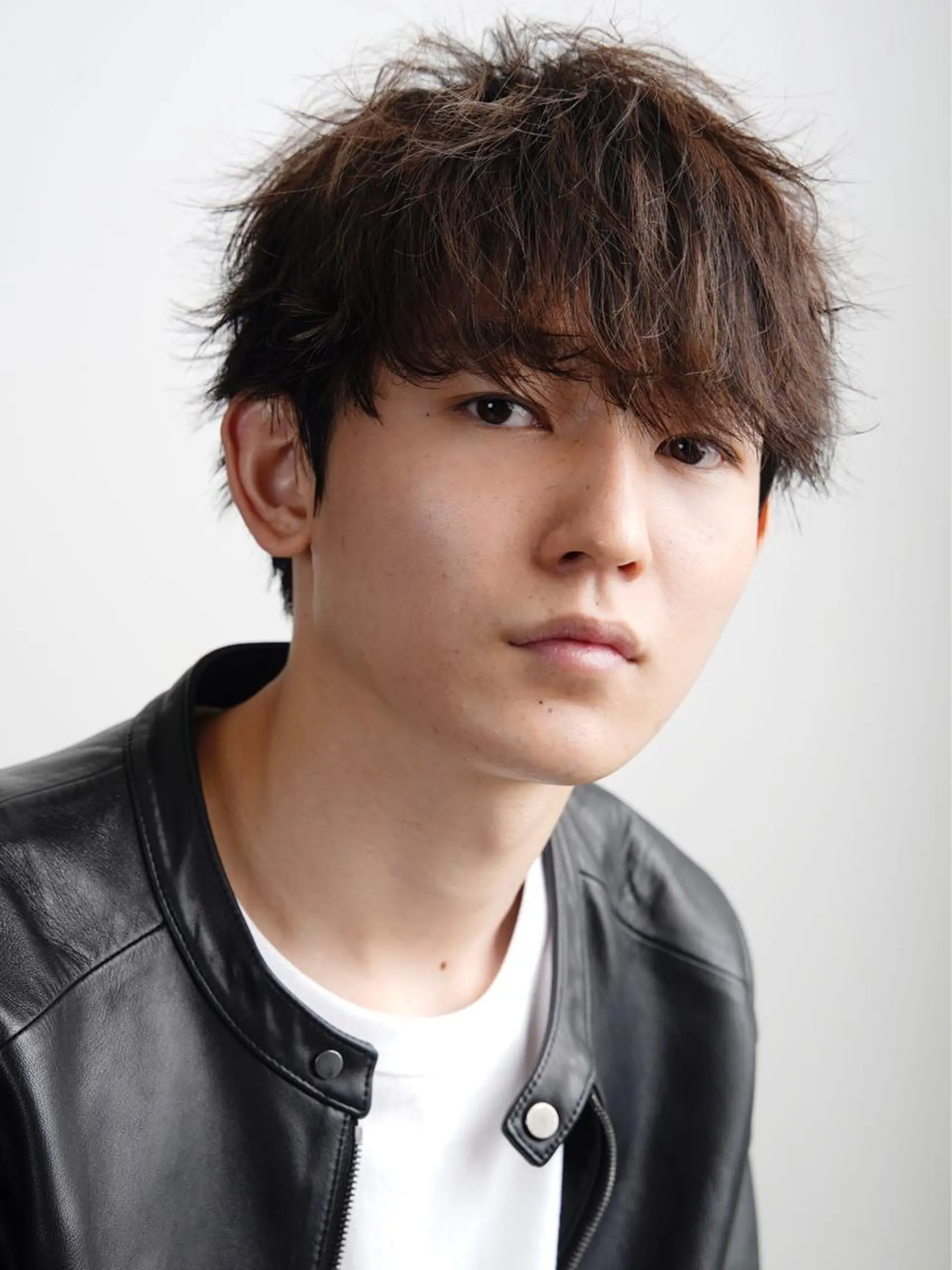 ショート パーマ メンズ メンズパーマ スパイラルパーマ パーマ メンズヘア特化 崎田 成人のヘアスタイル