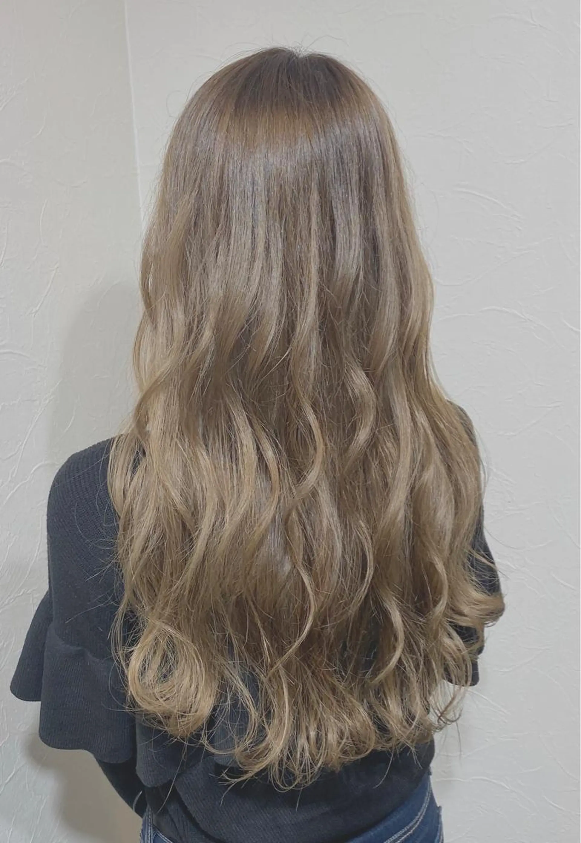 ロング カラー カット ヘアカラー トリートメント 💜 MINORI💜のヘアスタイル