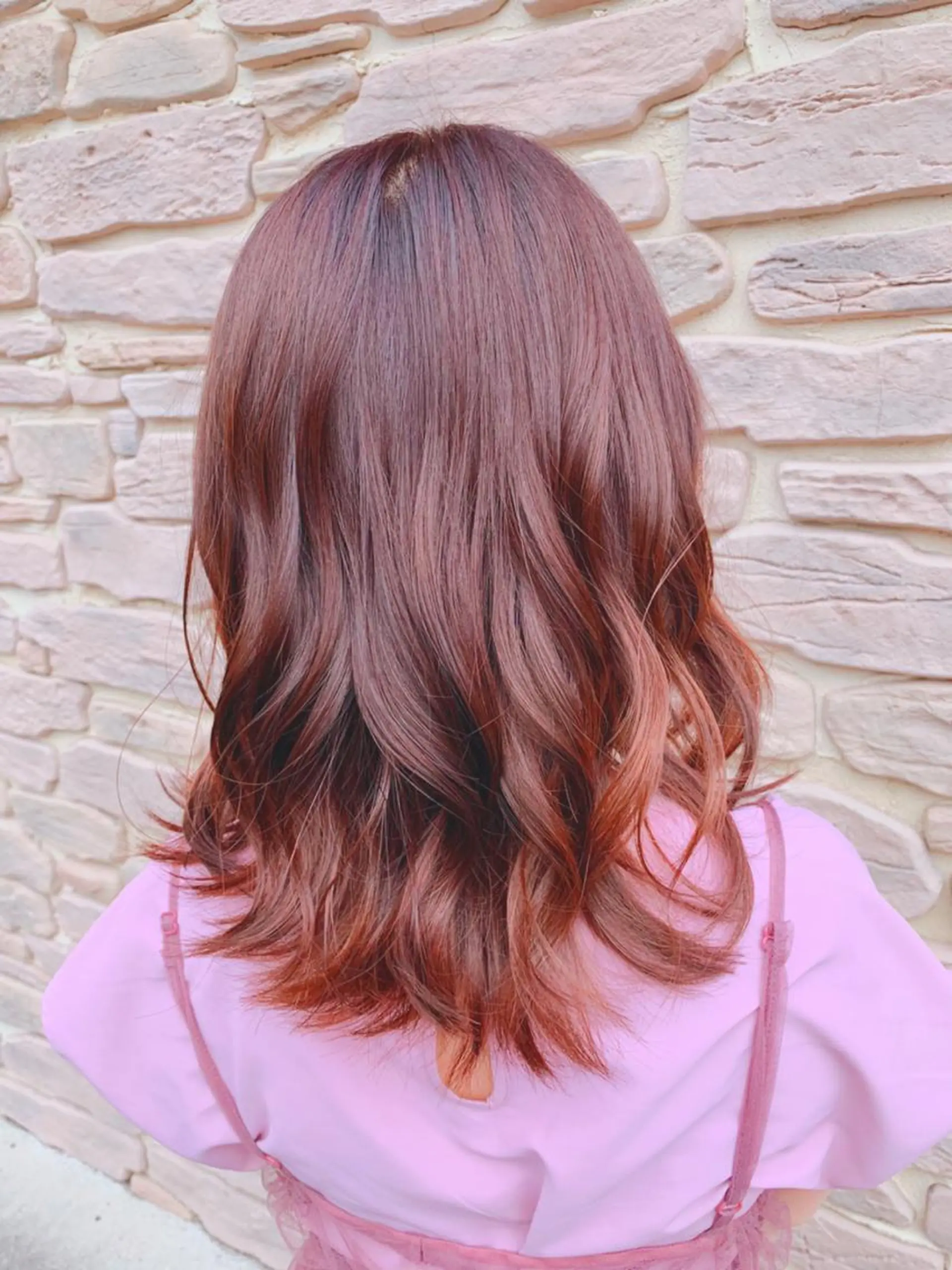 カラー 加藤 菜々香のヘアスタイル