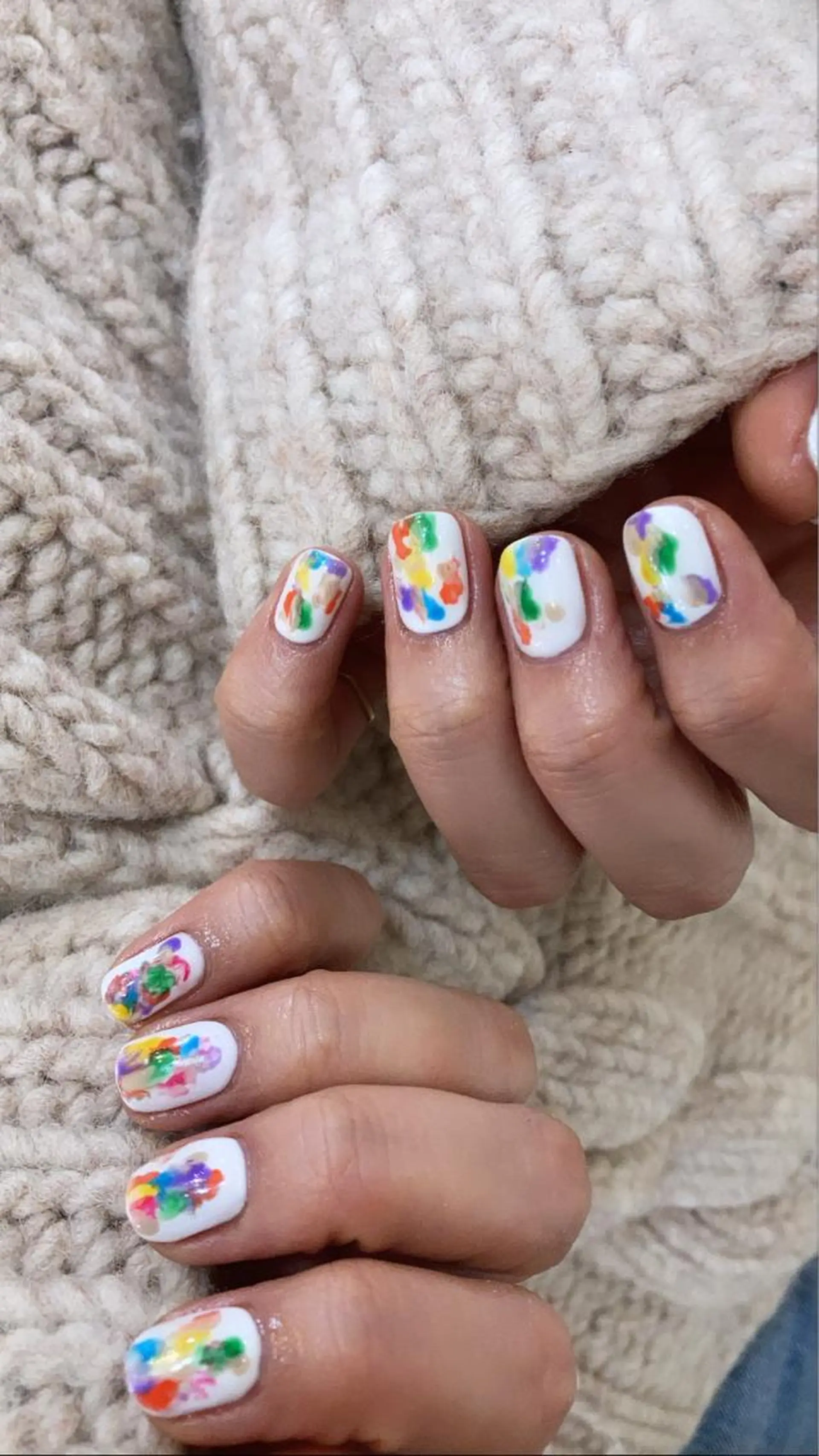 ショート nailsalon　hue所属・小山 羽奈のネイルデザイン